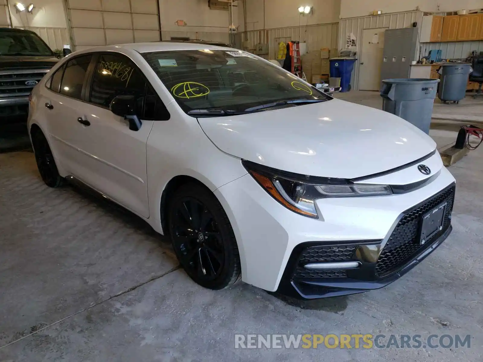 1 Photograph of a damaged car 5YFS4MCE4MP065960 TOYOTA COROLLA 2021