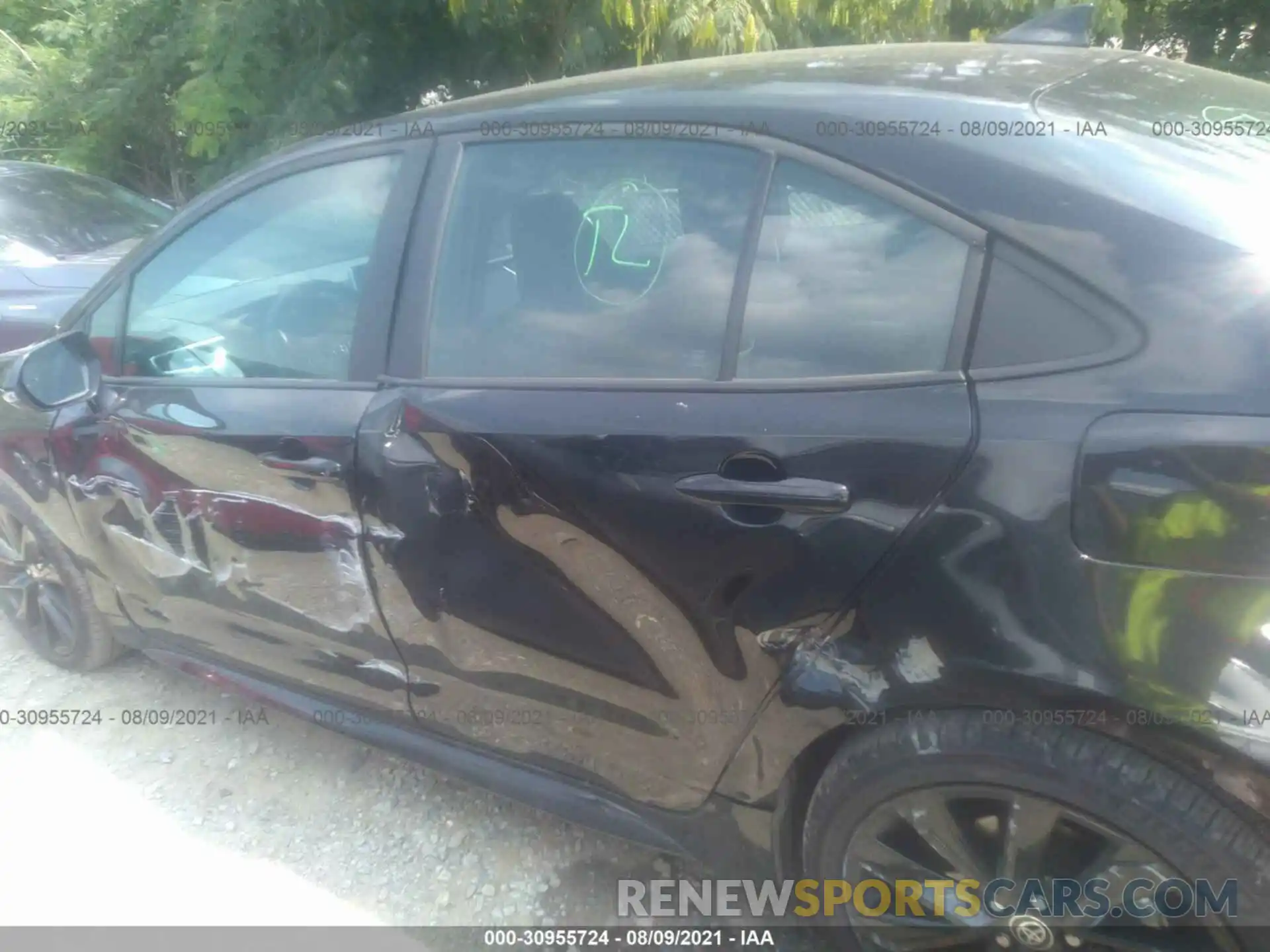 6 Photograph of a damaged car 5YFS4MCE4MP069930 TOYOTA COROLLA 2021