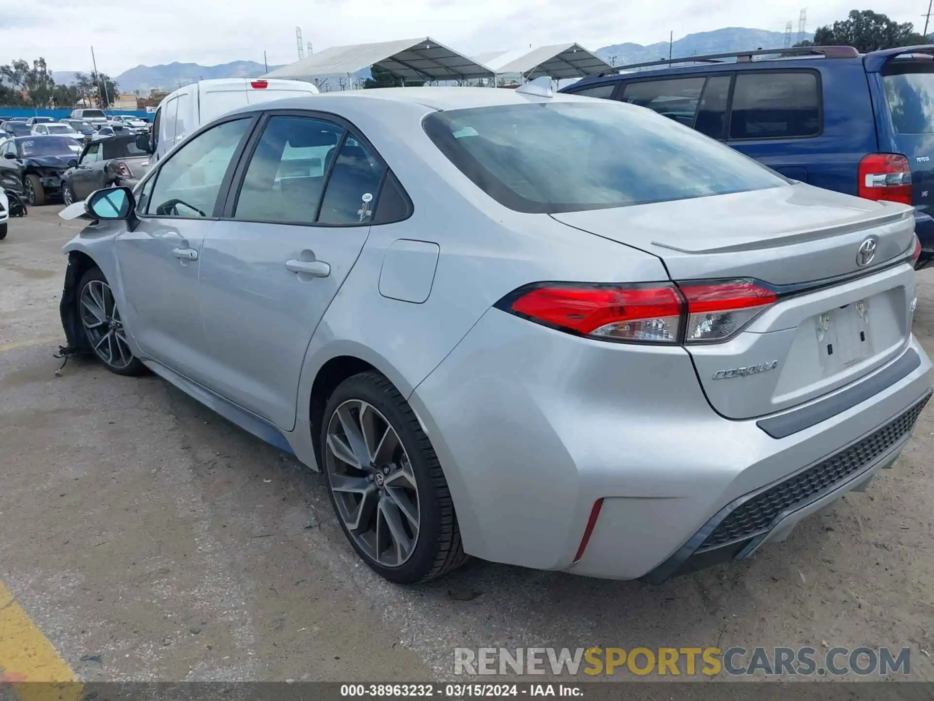 3 Photograph of a damaged car 5YFS4MCE4MP076750 TOYOTA COROLLA 2021