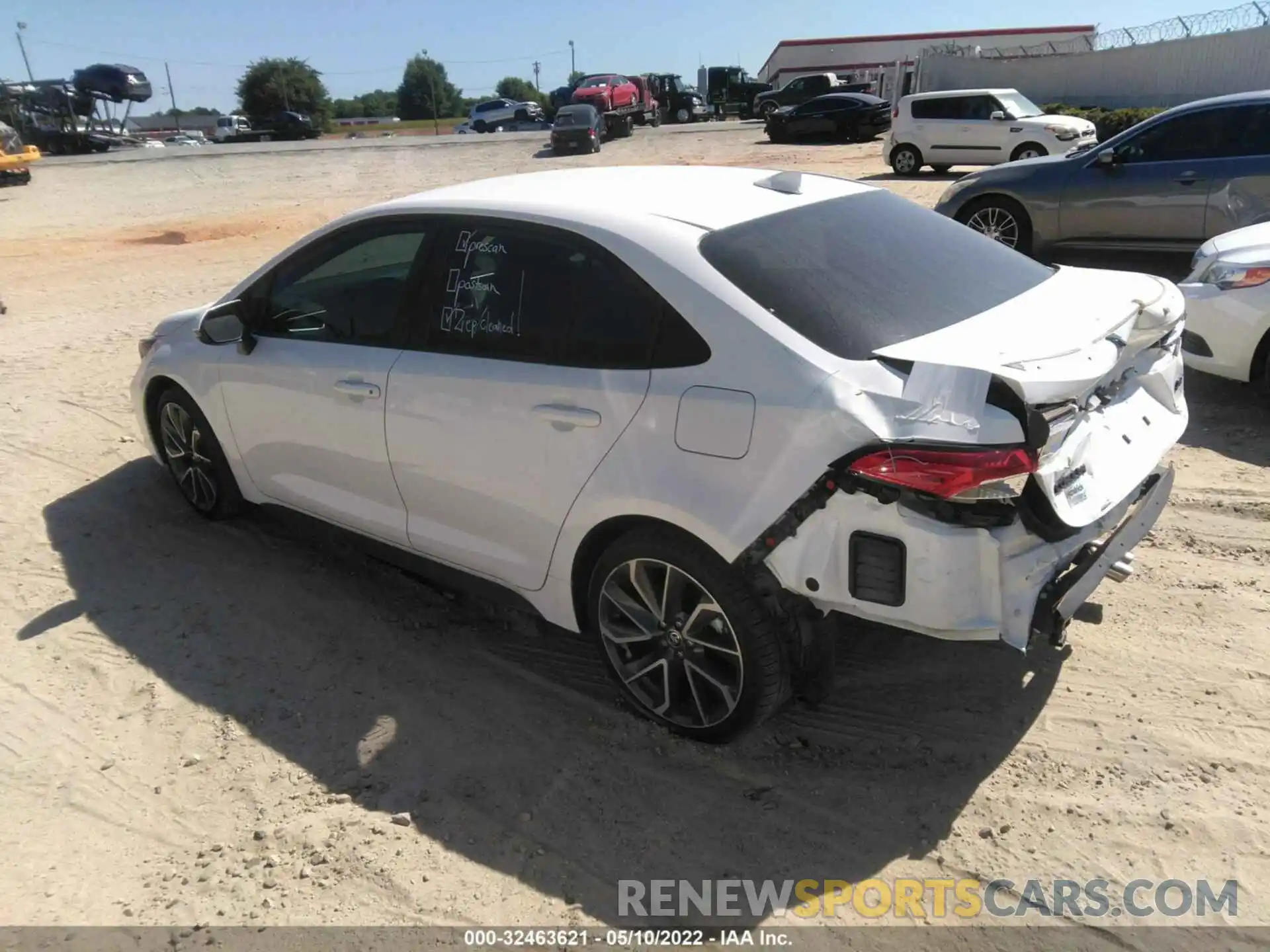 3 Photograph of a damaged car 5YFS4MCE4MP091040 TOYOTA COROLLA 2021