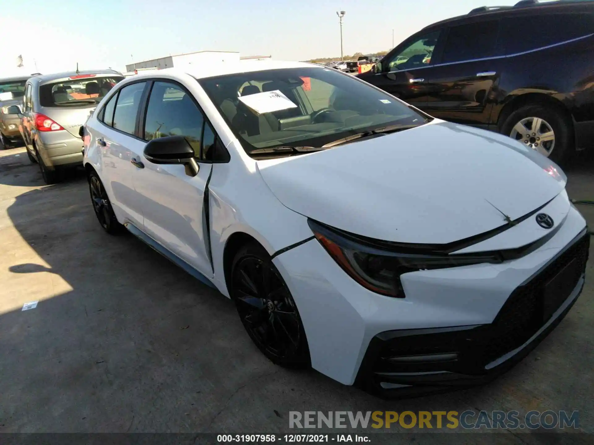 1 Photograph of a damaged car 5YFS4MCE4MP095704 TOYOTA COROLLA 2021