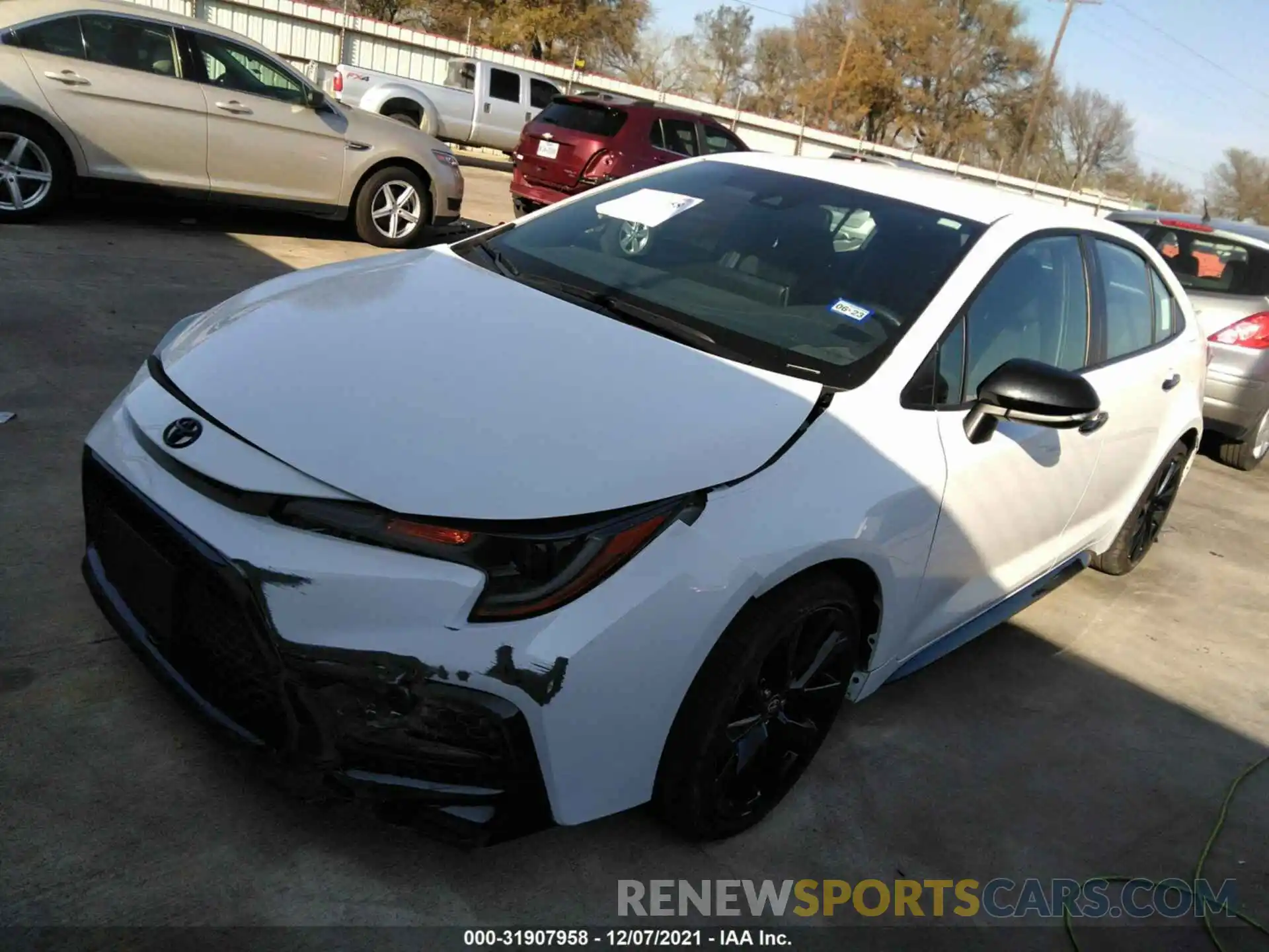 2 Photograph of a damaged car 5YFS4MCE4MP095704 TOYOTA COROLLA 2021