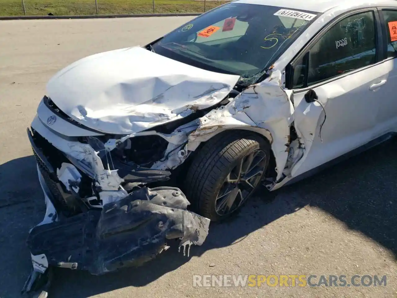 9 Photograph of a damaged car 5YFS4MCE5MP065028 TOYOTA COROLLA 2021