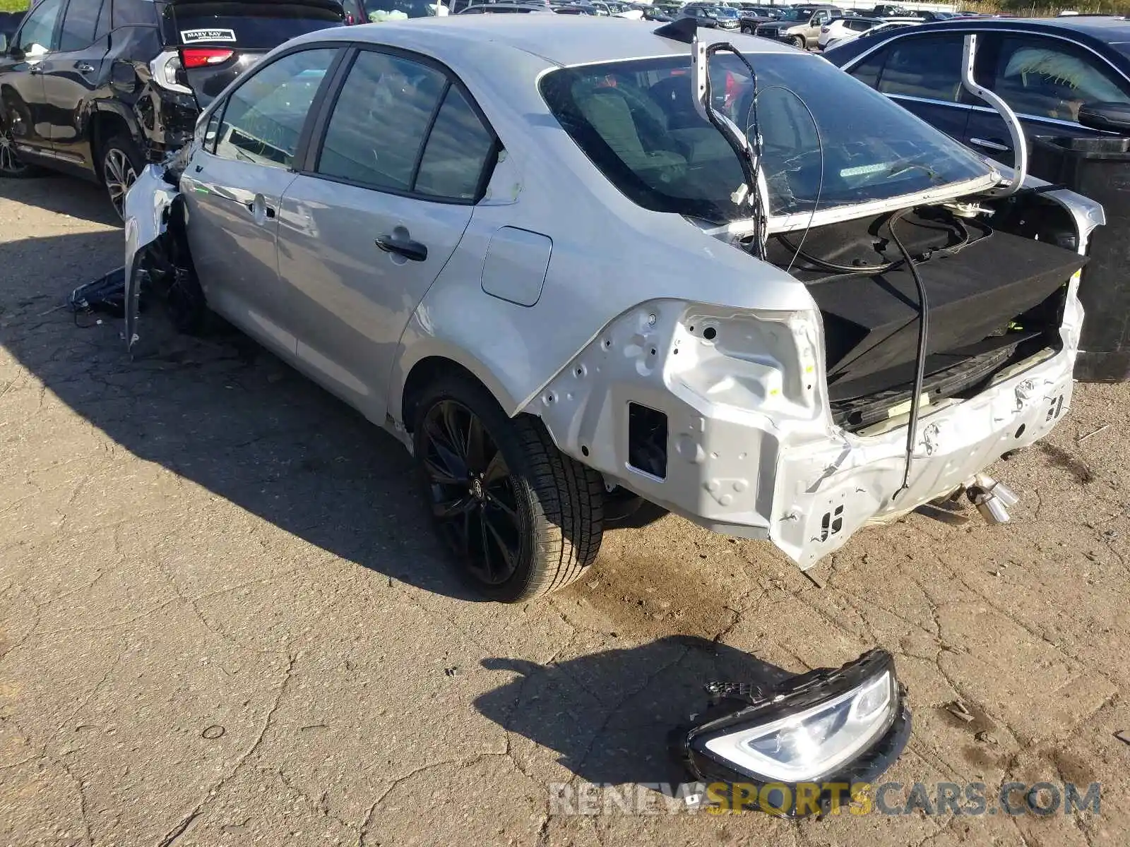 3 Photograph of a damaged car 5YFS4MCE5MP068169 TOYOTA COROLLA 2021