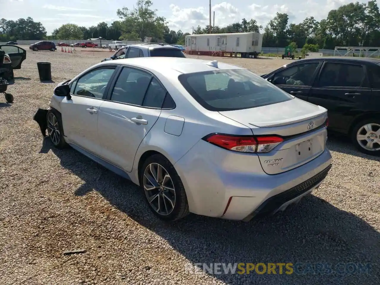 3 Photograph of a damaged car 5YFS4MCE5MP070228 TOYOTA COROLLA 2021