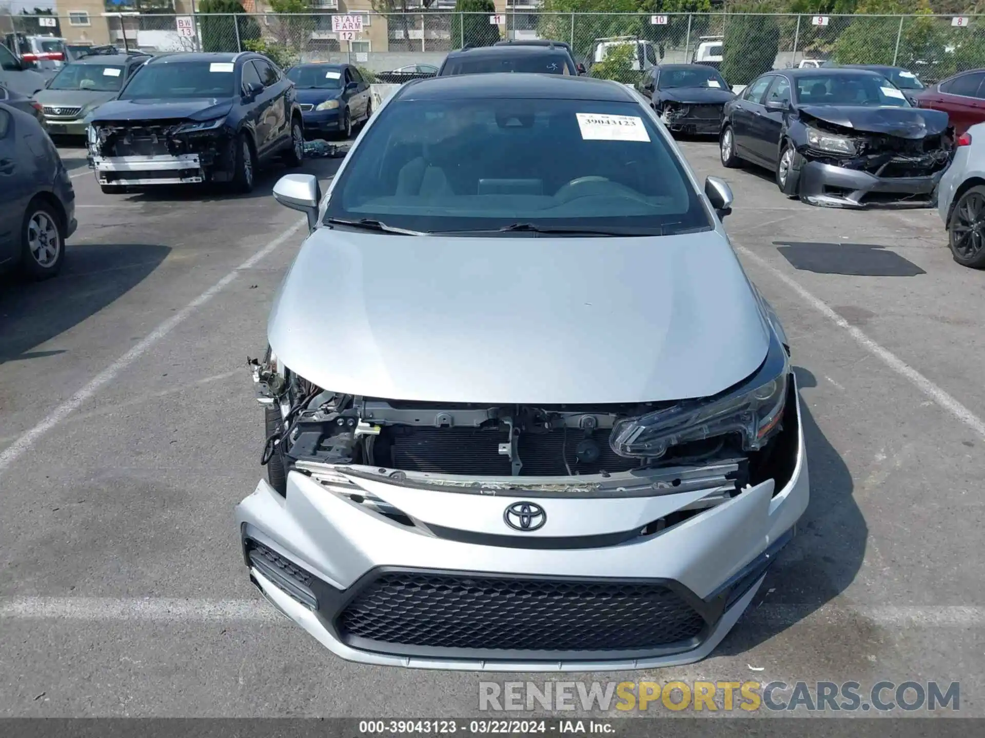 13 Photograph of a damaged car 5YFS4MCE5MP072951 TOYOTA COROLLA 2021