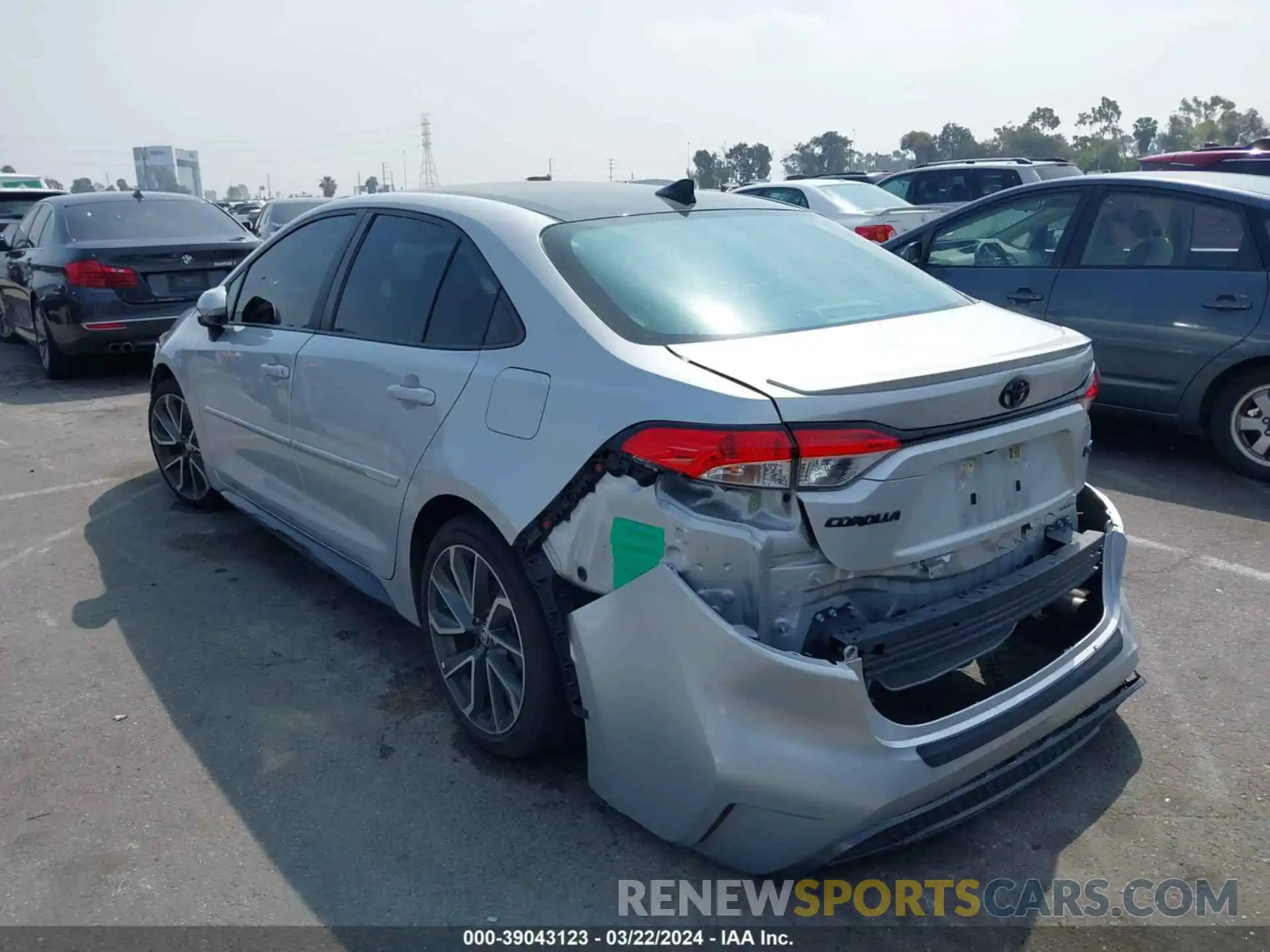 3 Photograph of a damaged car 5YFS4MCE5MP072951 TOYOTA COROLLA 2021