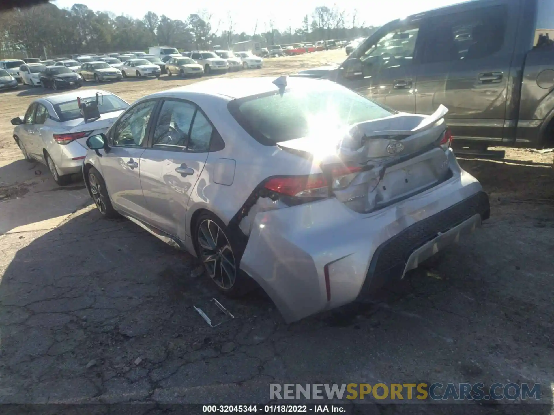 3 Photograph of a damaged car 5YFS4MCE5MP078068 TOYOTA COROLLA 2021