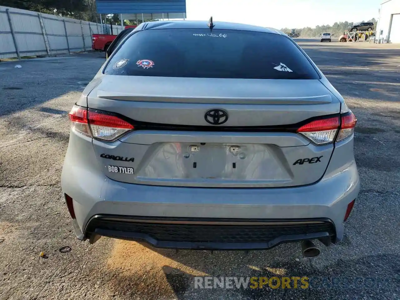 6 Photograph of a damaged car 5YFS4MCE5MP090088 TOYOTA COROLLA 2021