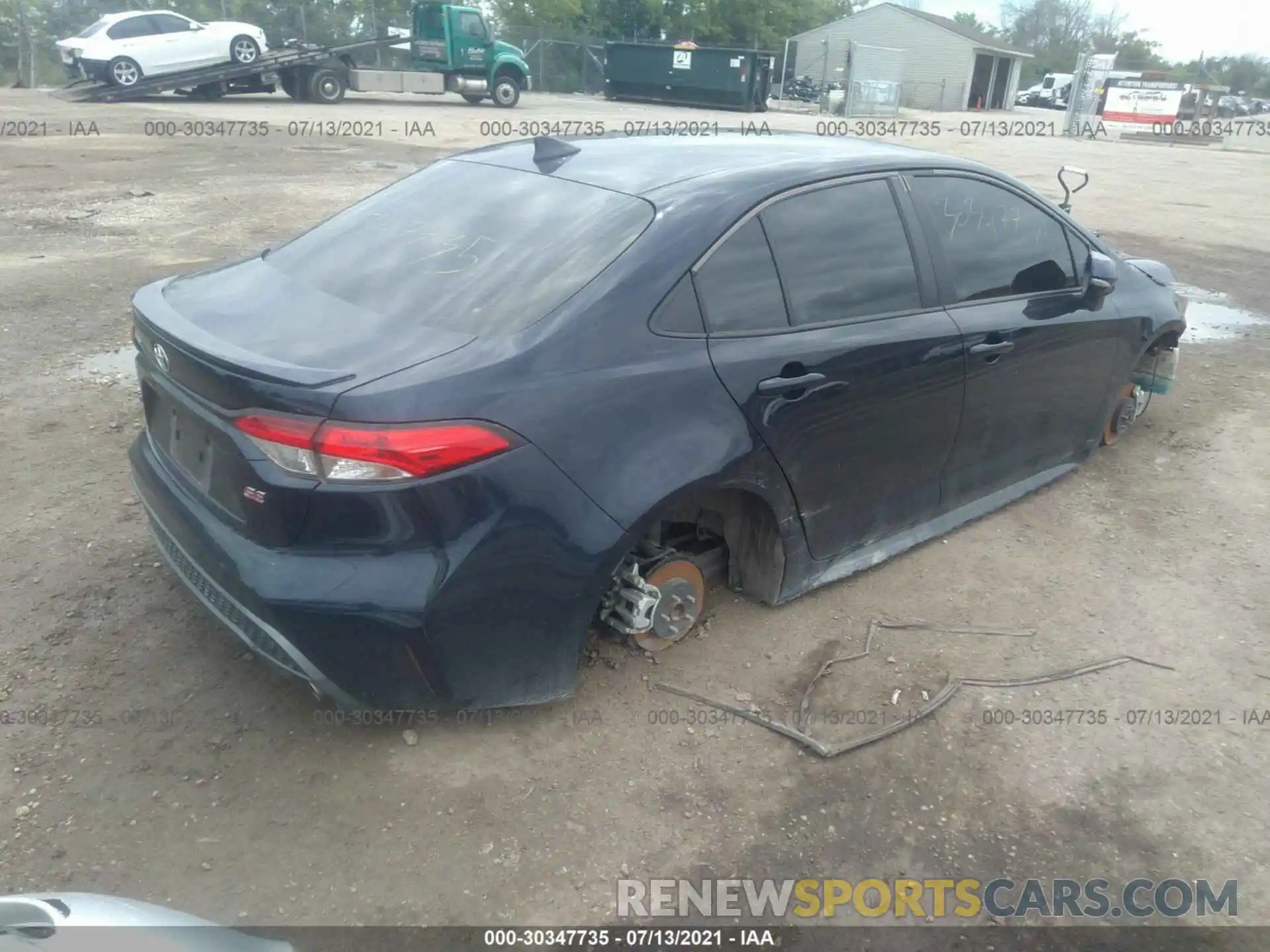 4 Photograph of a damaged car 5YFS4MCE6MP060694 TOYOTA COROLLA 2021