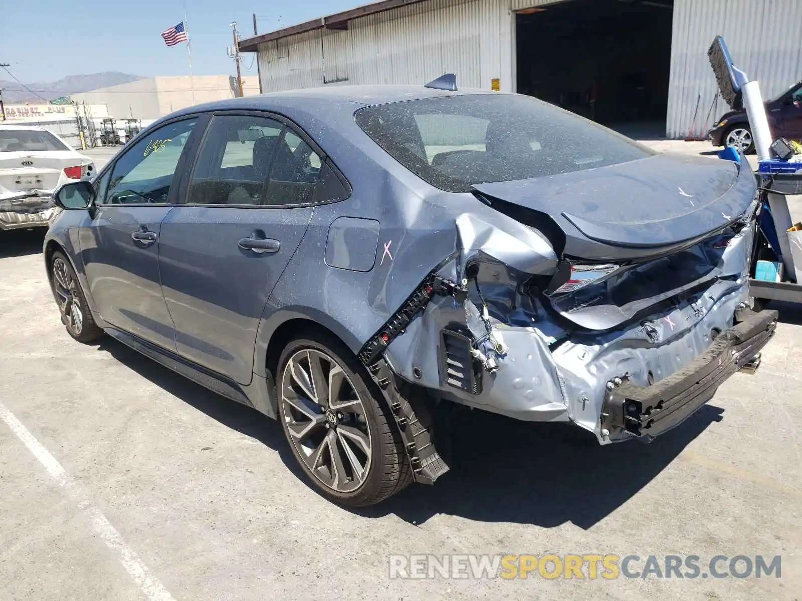 3 Photograph of a damaged car 5YFS4MCE6MP061618 TOYOTA COROLLA 2021