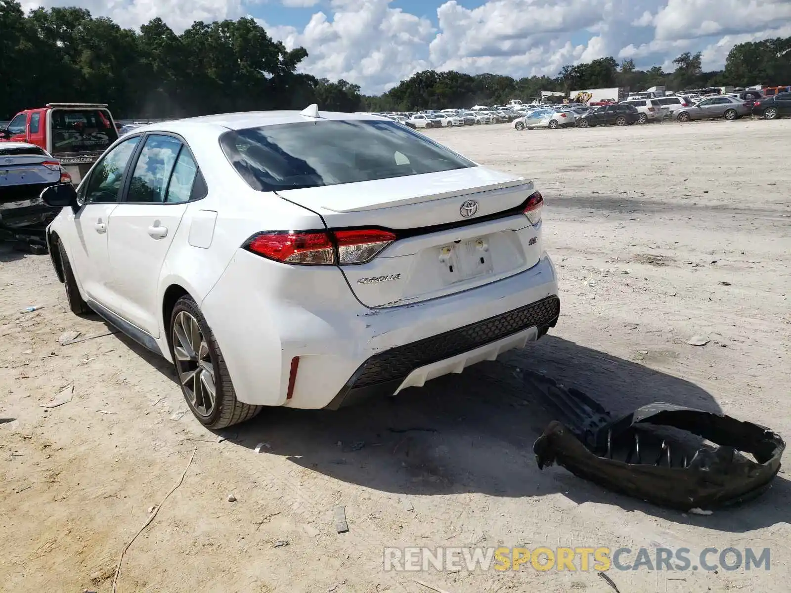 3 Photograph of a damaged car 5YFS4MCE6MP077480 TOYOTA COROLLA 2021