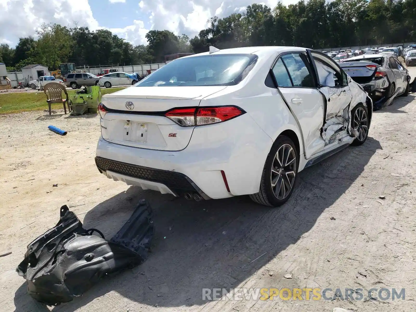 4 Photograph of a damaged car 5YFS4MCE6MP077480 TOYOTA COROLLA 2021