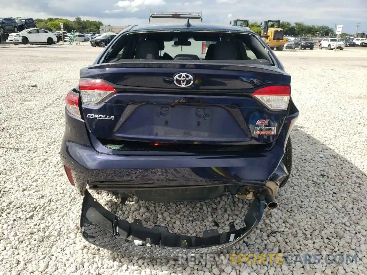 9 Photograph of a damaged car 5YFS4MCE6MP080069 TOYOTA COROLLA 2021