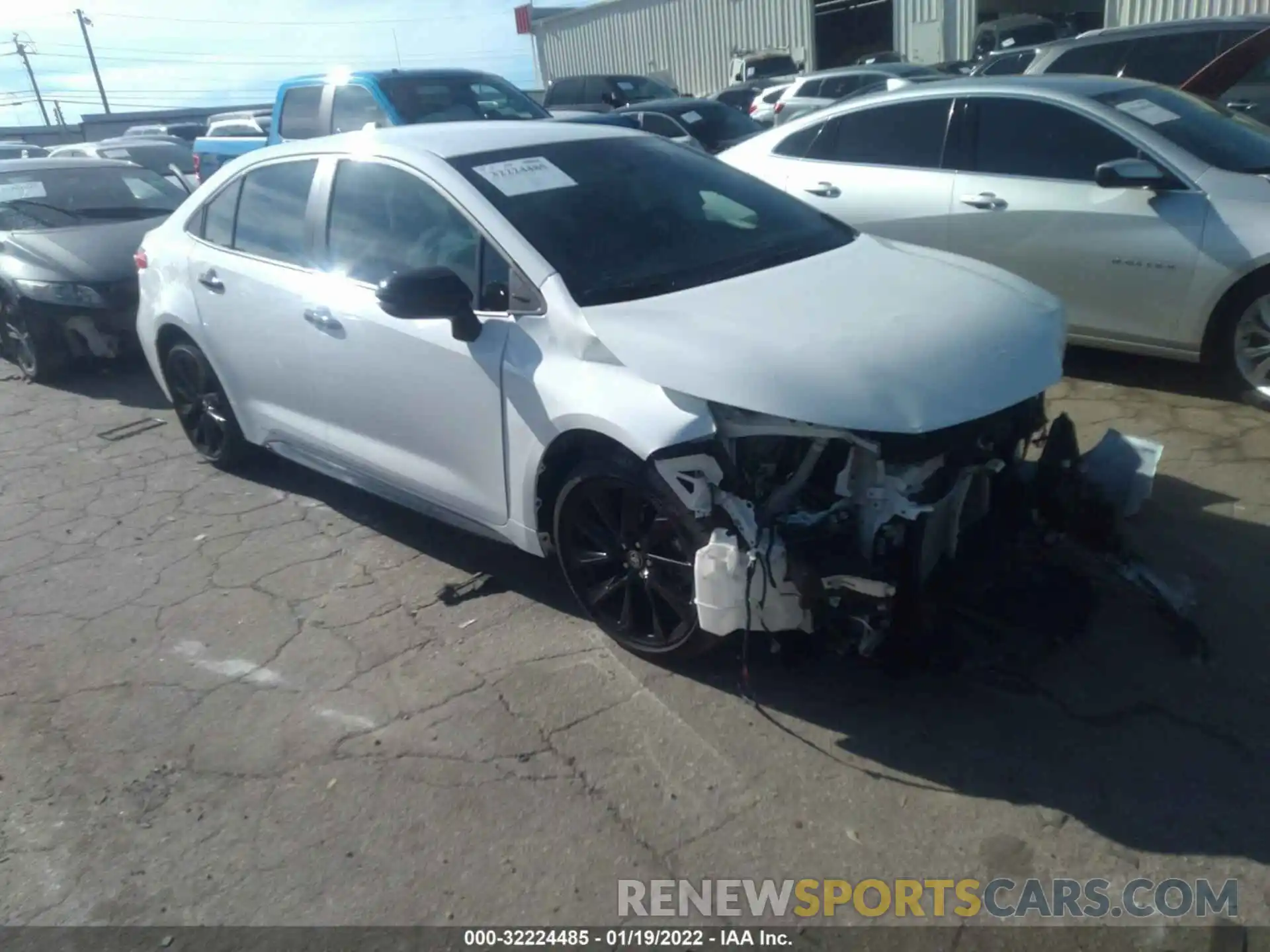 1 Photograph of a damaged car 5YFS4MCE6MP081318 TOYOTA COROLLA 2021