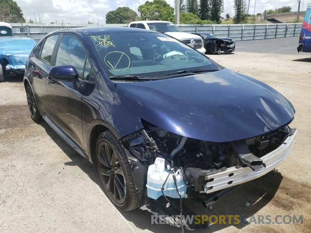 1 Photograph of a damaged car 5YFS4MCE6MP087720 TOYOTA COROLLA 2021