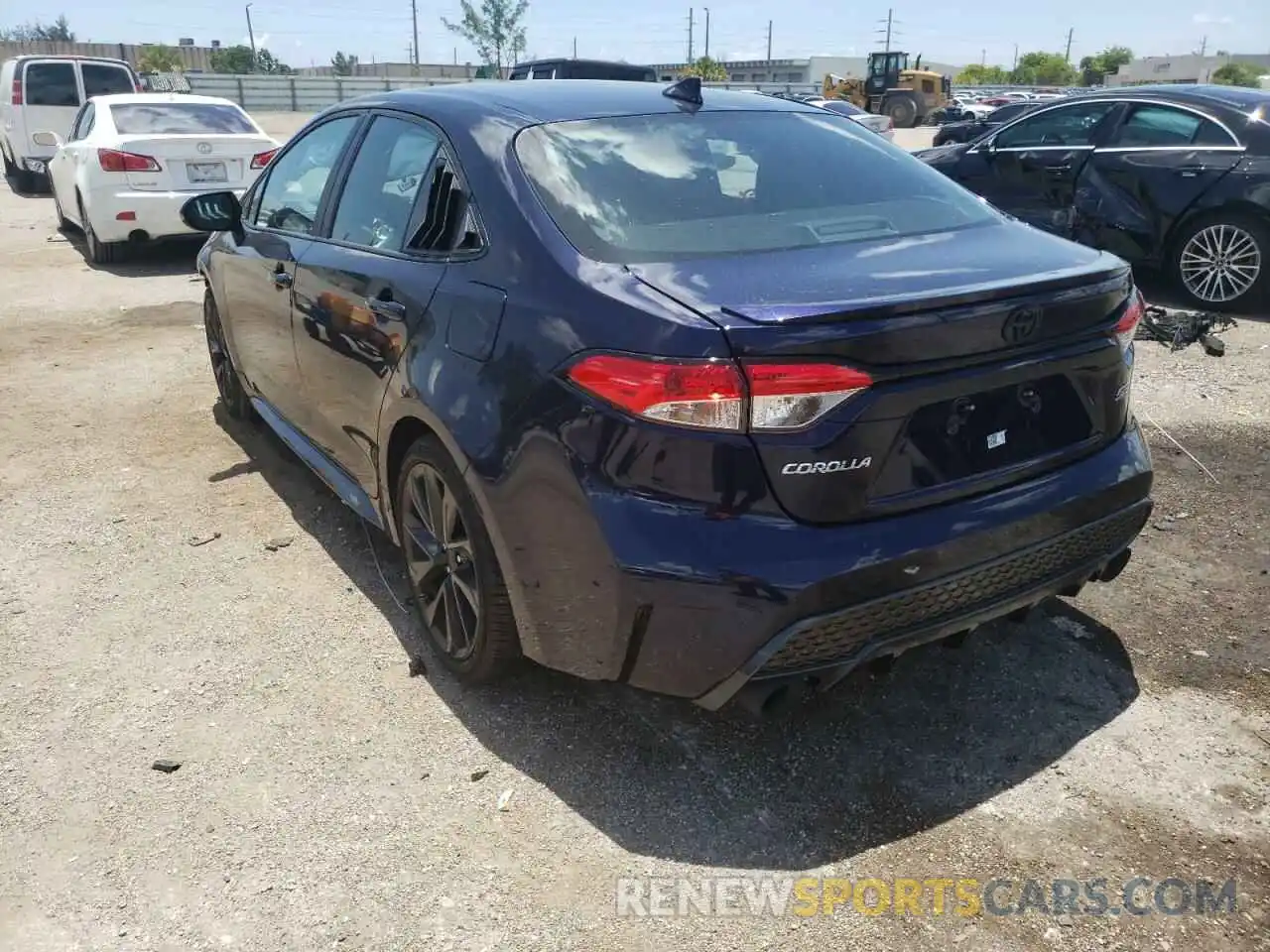 3 Photograph of a damaged car 5YFS4MCE6MP087720 TOYOTA COROLLA 2021