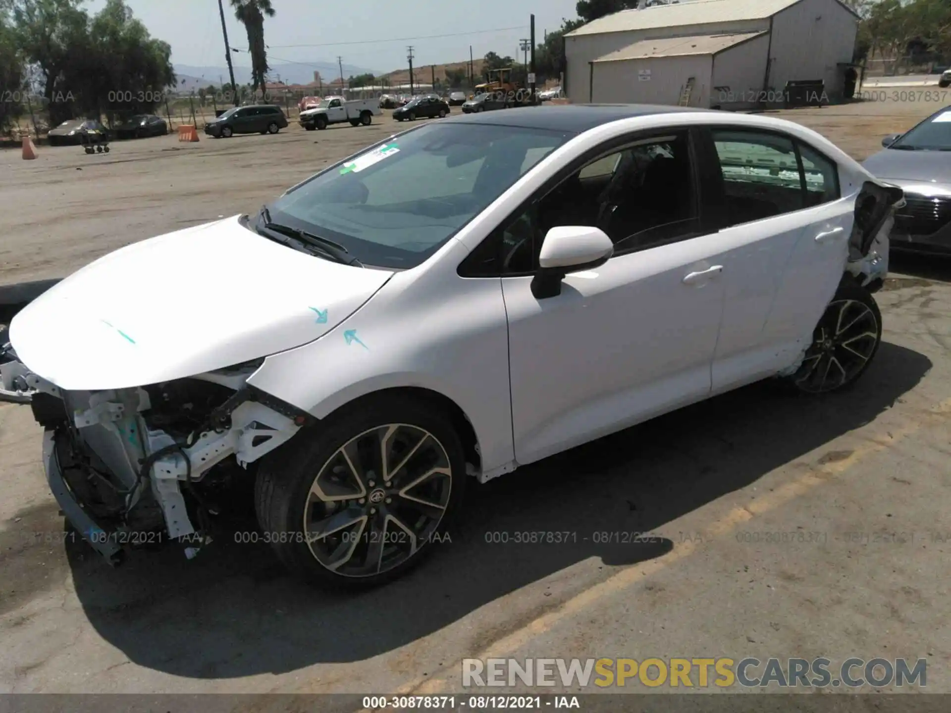 2 Photograph of a damaged car 5YFS4MCE6MP090620 TOYOTA COROLLA 2021