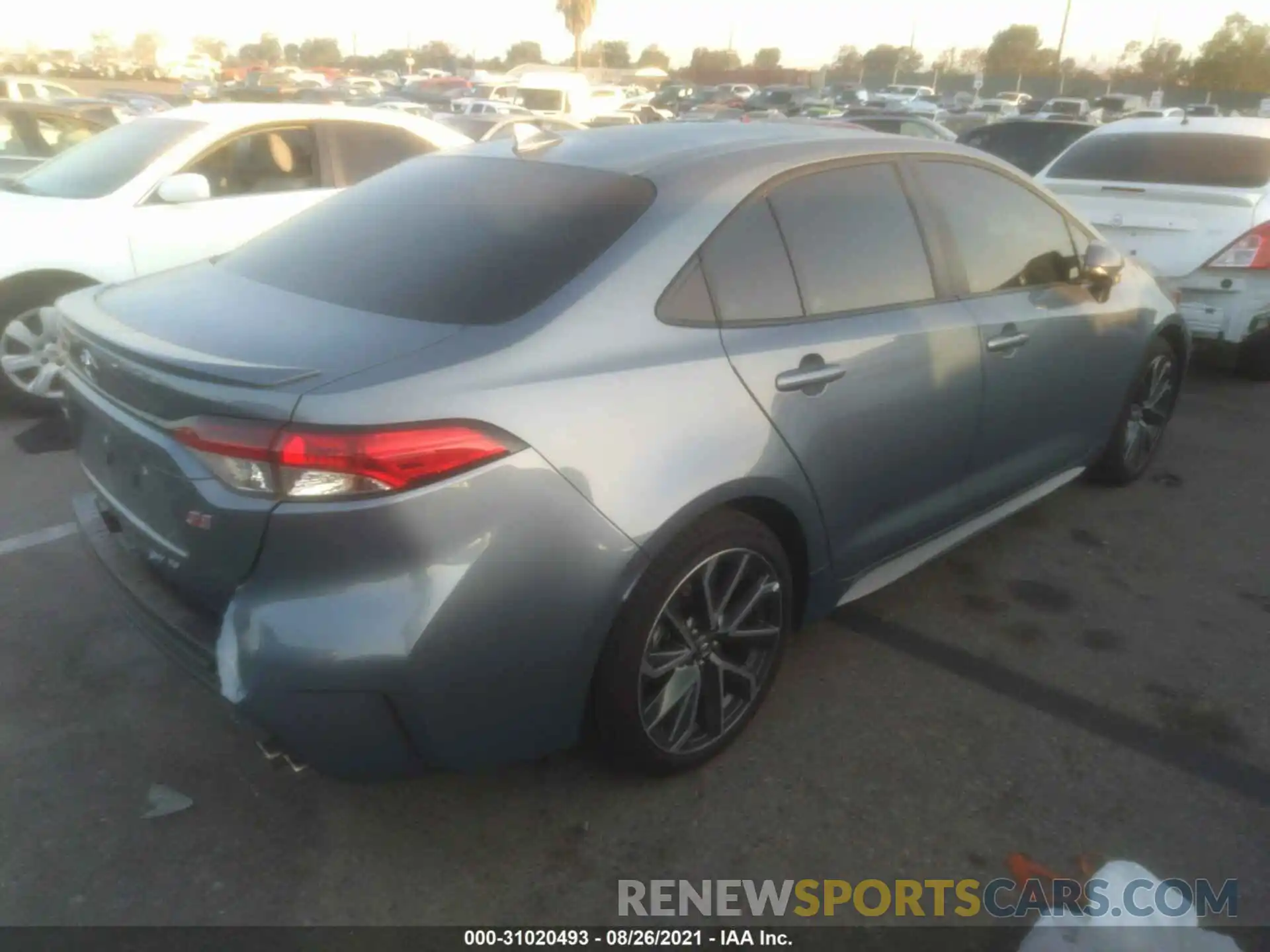 4 Photograph of a damaged car 5YFS4MCE7MP060123 TOYOTA COROLLA 2021