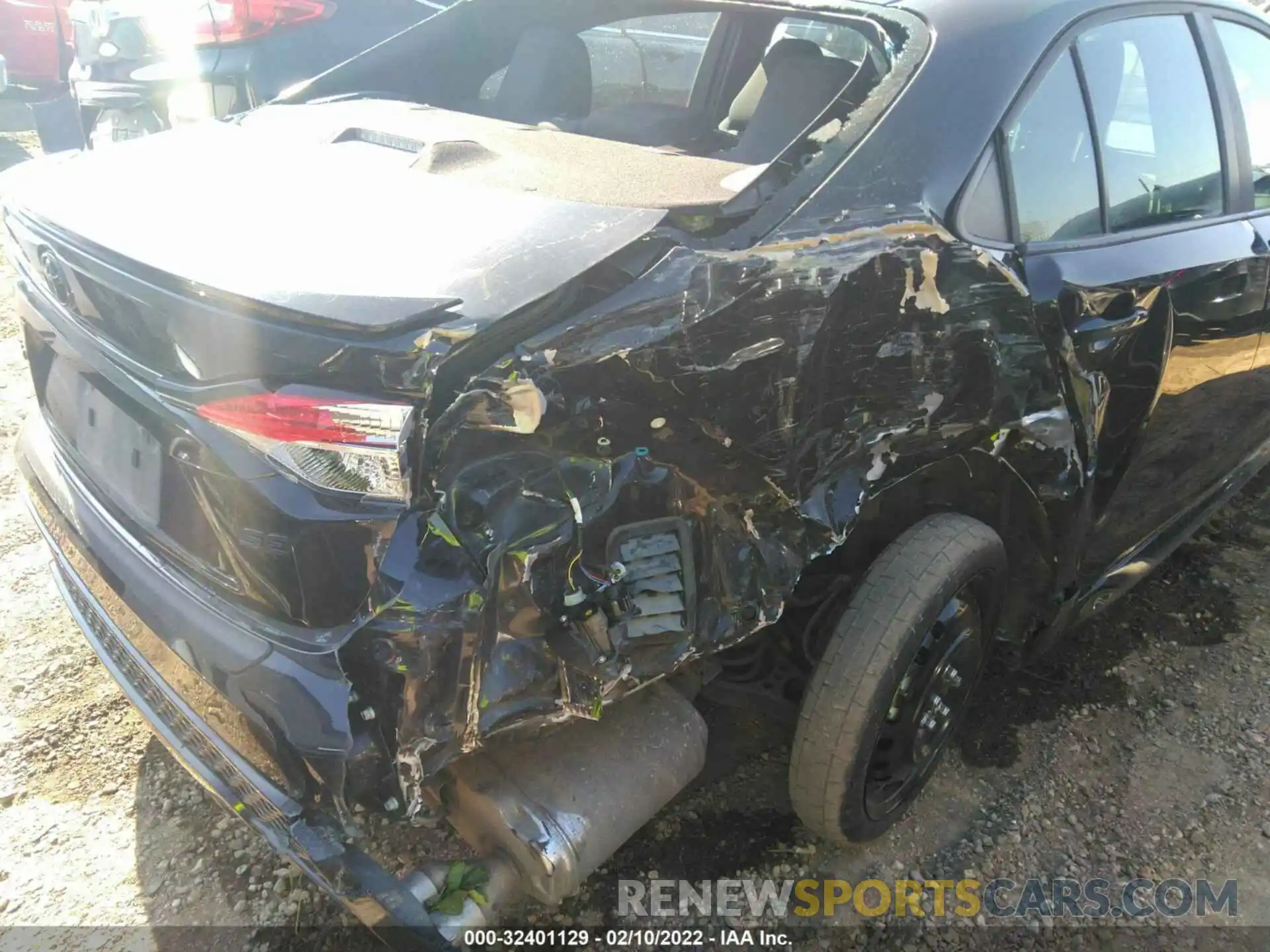 6 Photograph of a damaged car 5YFS4MCE7MP063670 TOYOTA COROLLA 2021