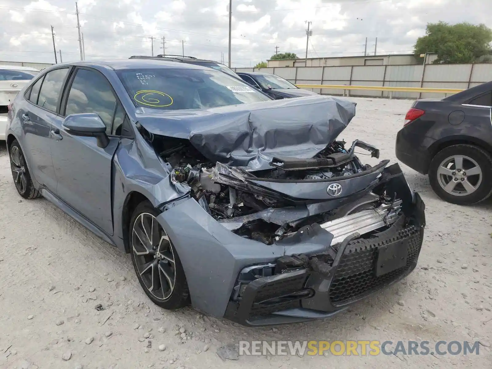 1 Photograph of a damaged car 5YFS4MCE7MP063782 TOYOTA COROLLA 2021