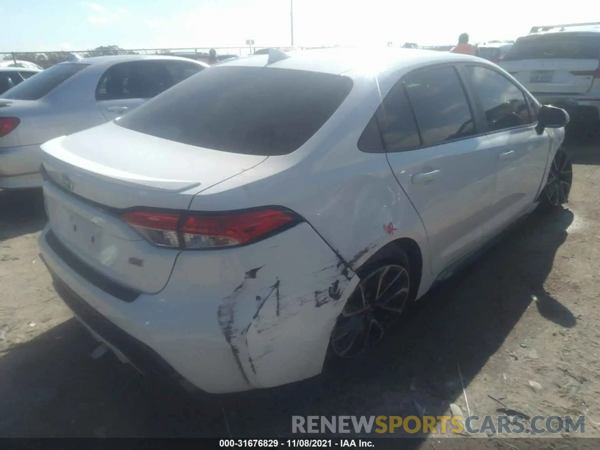 4 Photograph of a damaged car 5YFS4MCE7MP066052 TOYOTA COROLLA 2021