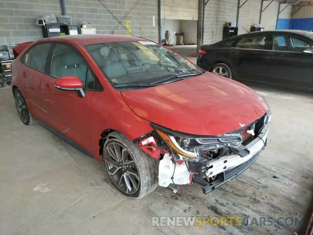 1 Photograph of a damaged car 5YFS4MCE7MP066293 TOYOTA COROLLA 2021