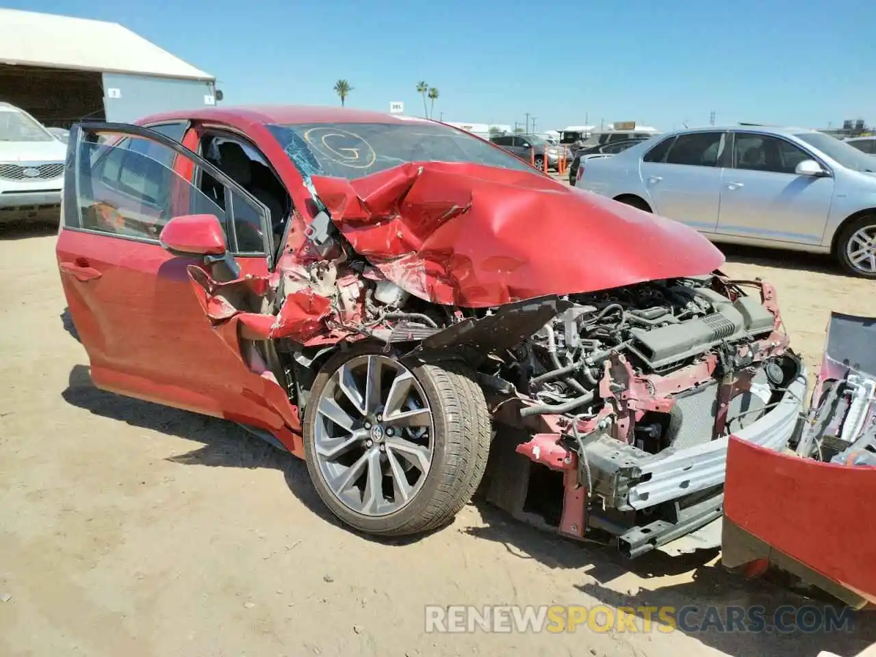 1 Photograph of a damaged car 5YFS4MCE7MP066343 TOYOTA COROLLA 2021