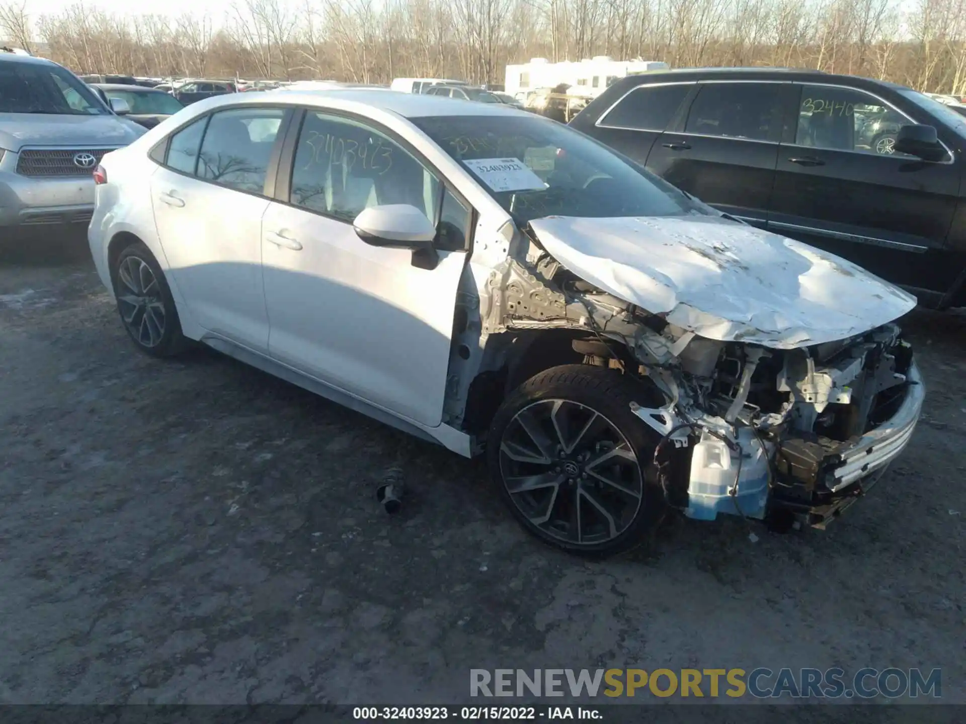 1 Photograph of a damaged car 5YFS4MCE7MP067640 TOYOTA COROLLA 2021