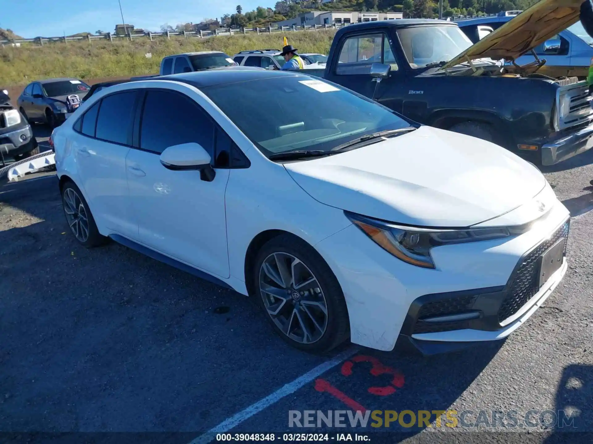 1 Photograph of a damaged car 5YFS4MCE7MP070215 TOYOTA COROLLA 2021