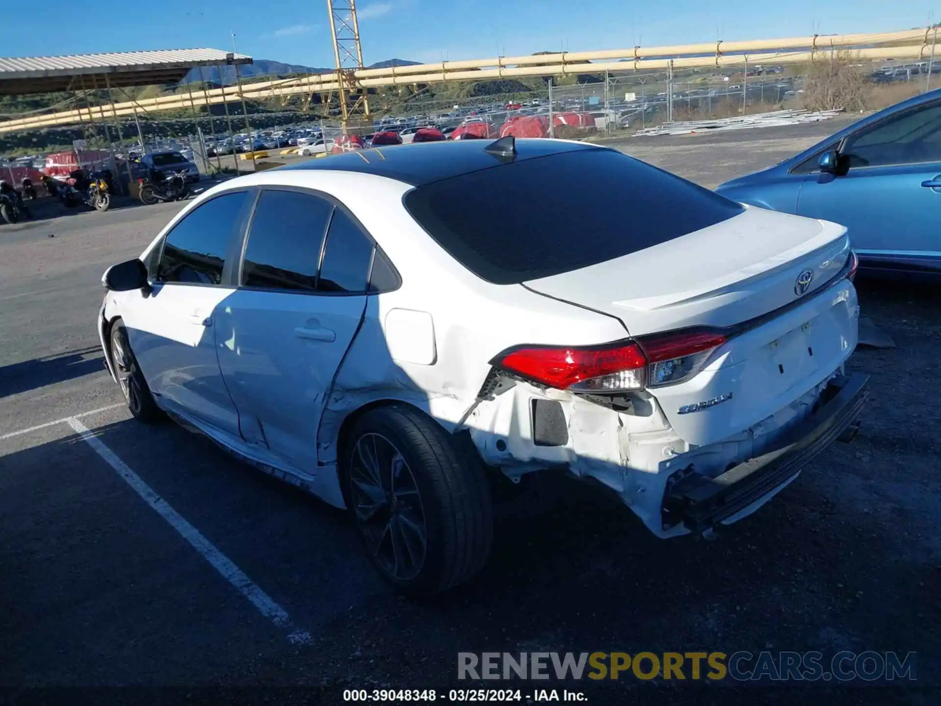 3 Photograph of a damaged car 5YFS4MCE7MP070215 TOYOTA COROLLA 2021