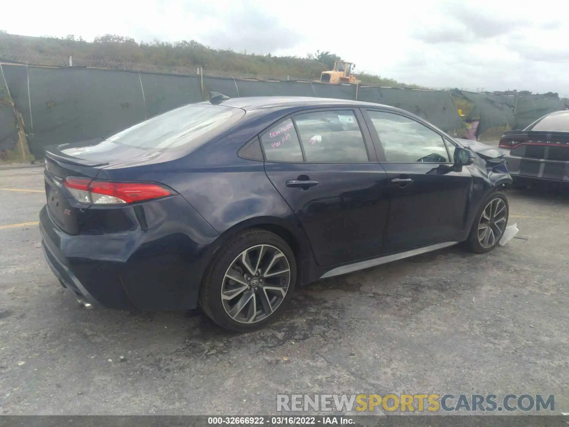 4 Photograph of a damaged car 5YFS4MCE7MP070537 TOYOTA COROLLA 2021