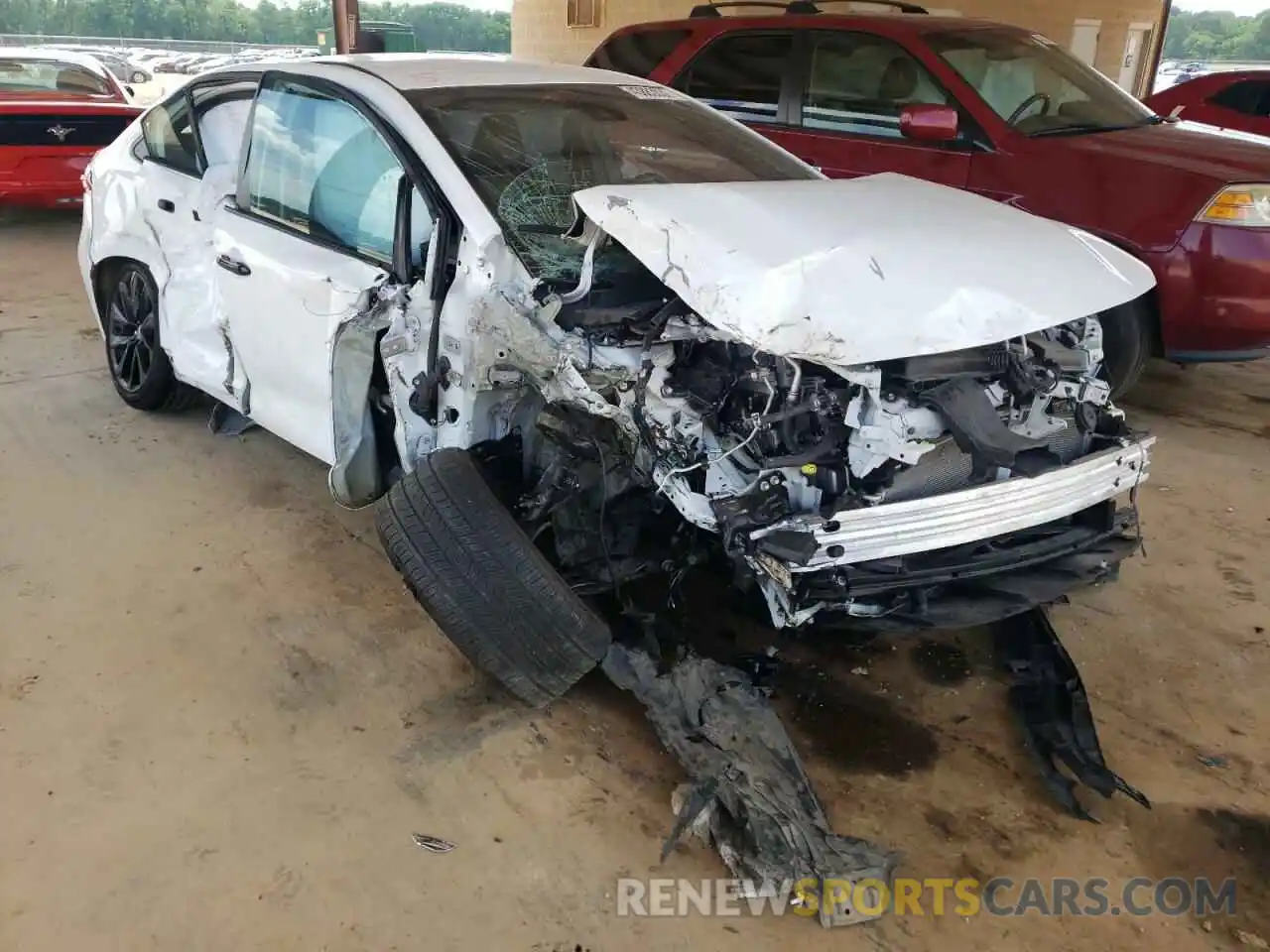 9 Photograph of a damaged car 5YFS4MCE7MP076323 TOYOTA COROLLA 2021