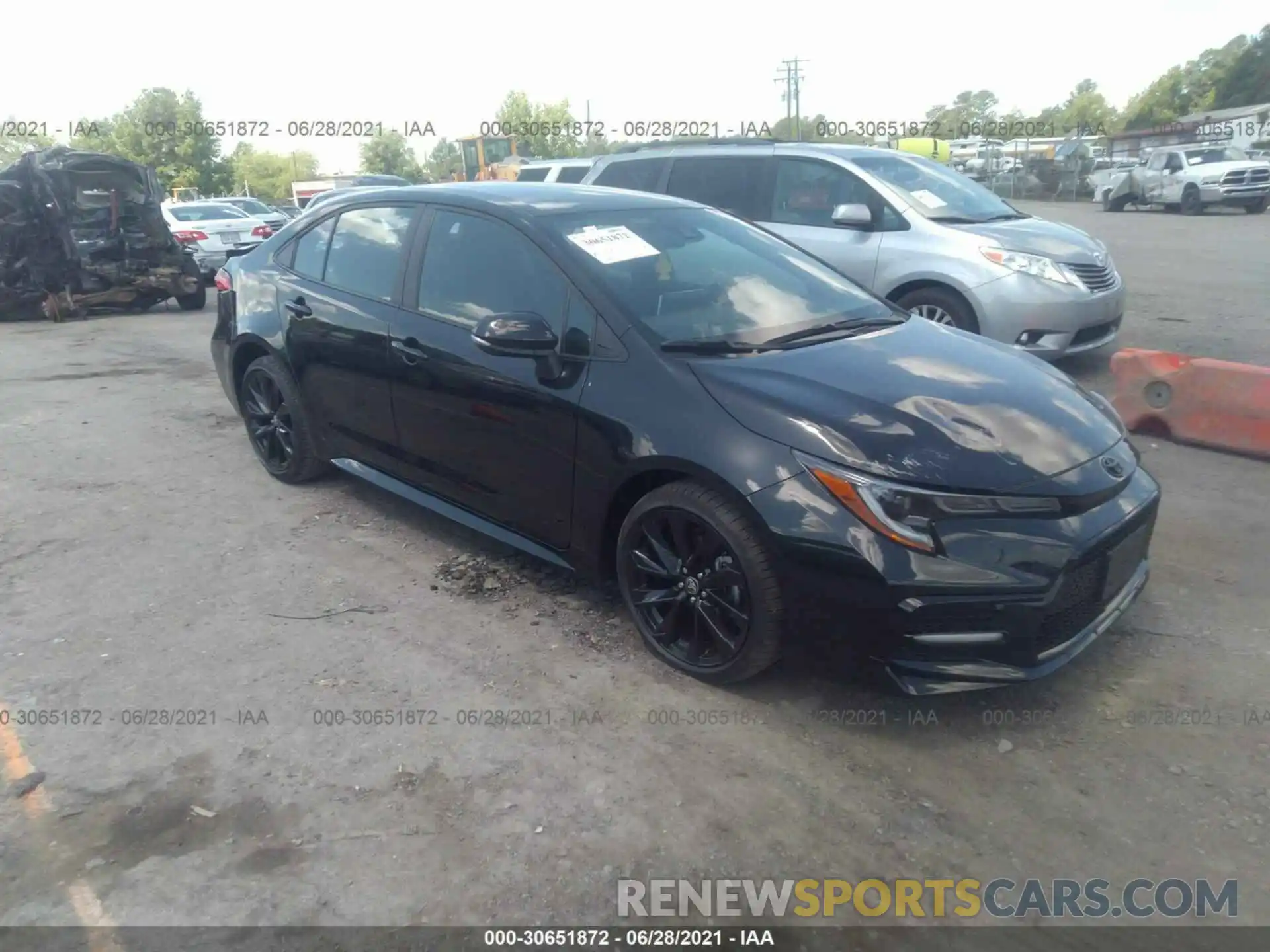 1 Photograph of a damaged car 5YFS4MCE7MP083501 TOYOTA COROLLA 2021