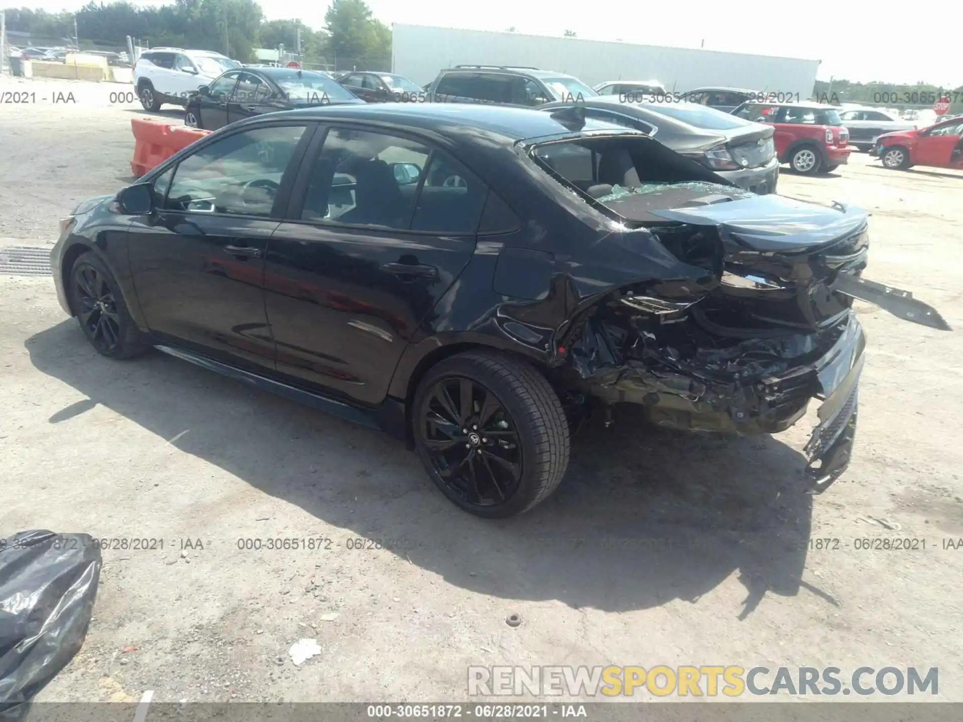 3 Photograph of a damaged car 5YFS4MCE7MP083501 TOYOTA COROLLA 2021