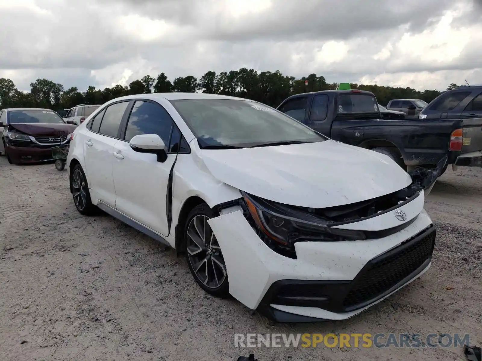 1 Photograph of a damaged car 5YFS4MCE7MP084728 TOYOTA COROLLA 2021