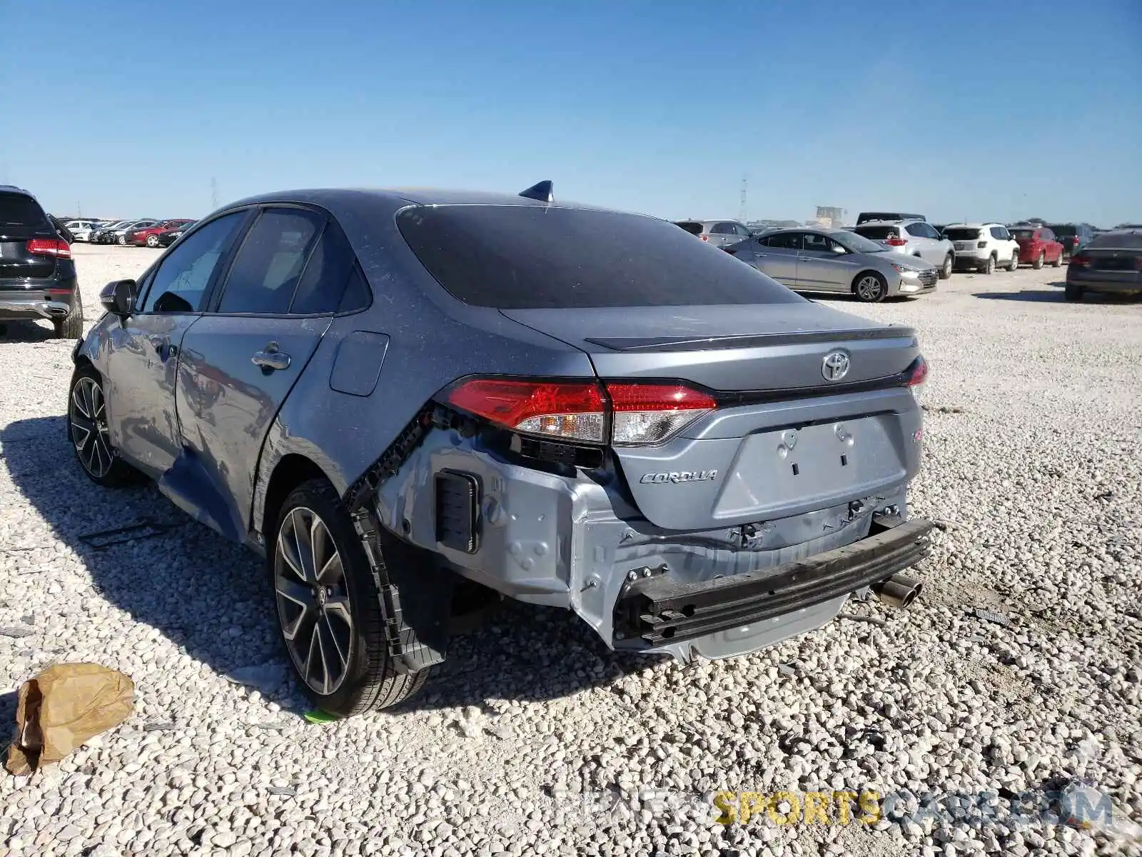 3 Photograph of a damaged car 5YFS4MCE7MP084860 TOYOTA COROLLA 2021