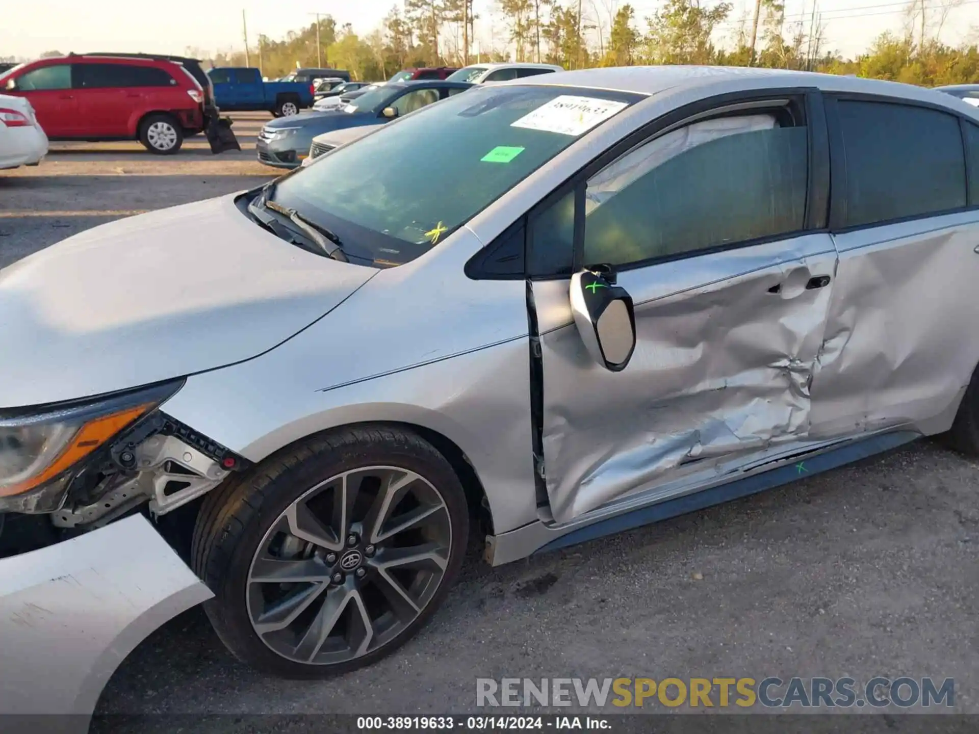 6 Photograph of a damaged car 5YFS4MCE7MP085278 TOYOTA COROLLA 2021