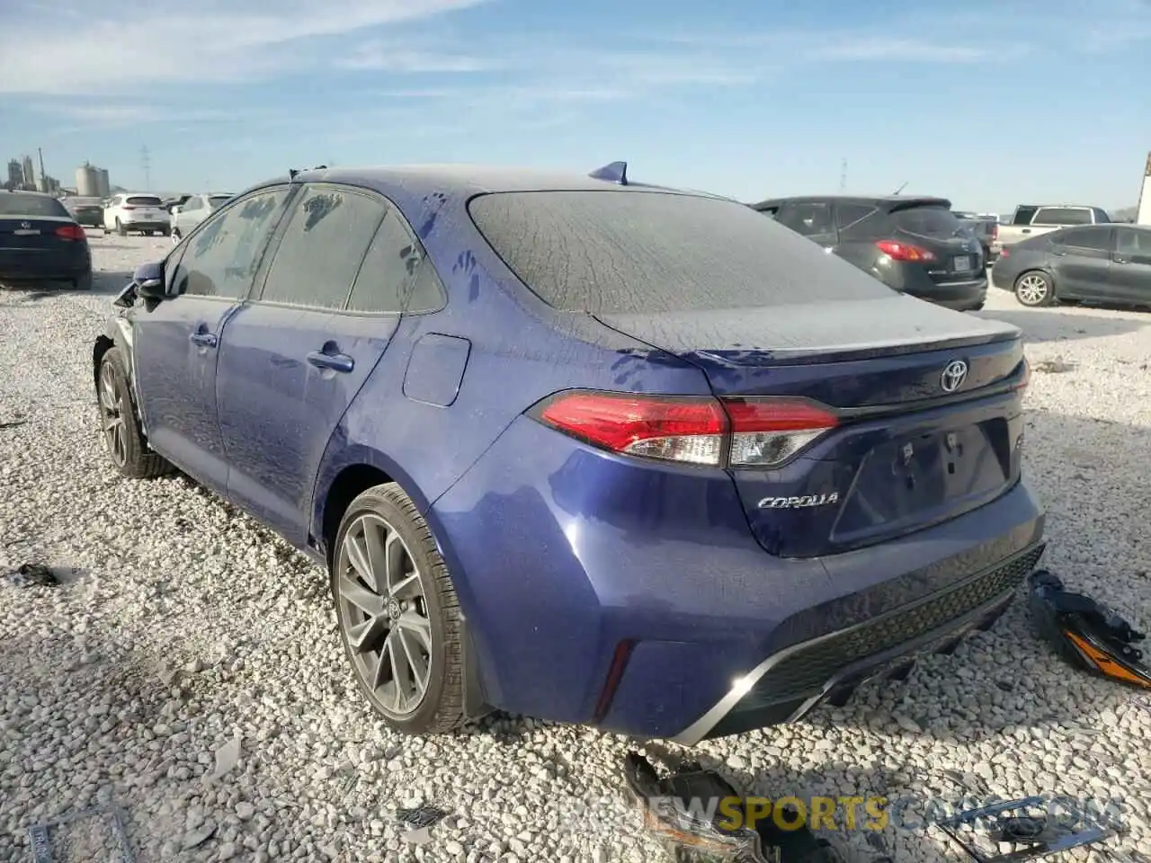 3 Photograph of a damaged car 5YFS4MCE7MP087550 TOYOTA COROLLA 2021