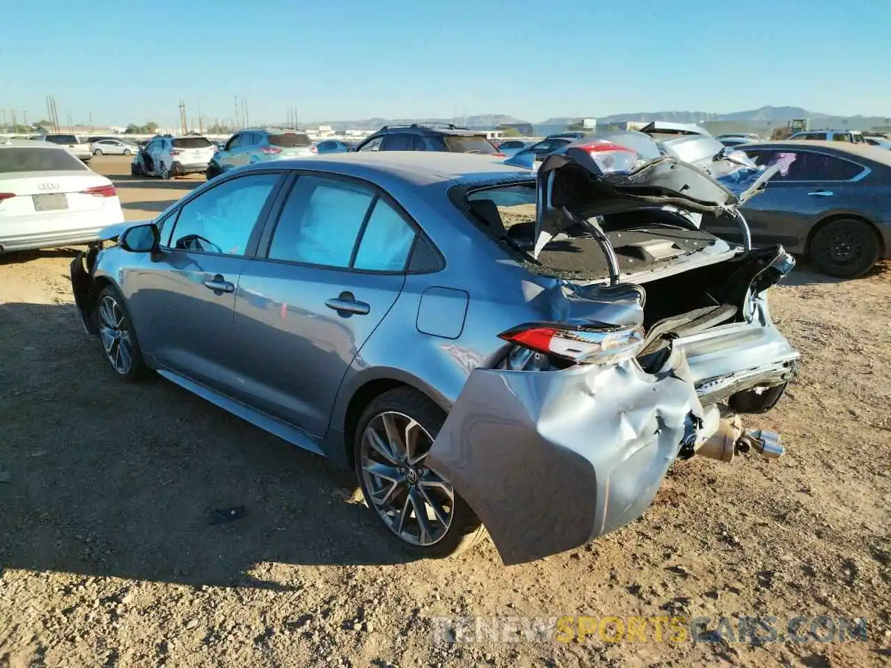 3 Photograph of a damaged car 5YFS4MCE7MP093493 TOYOTA COROLLA 2021