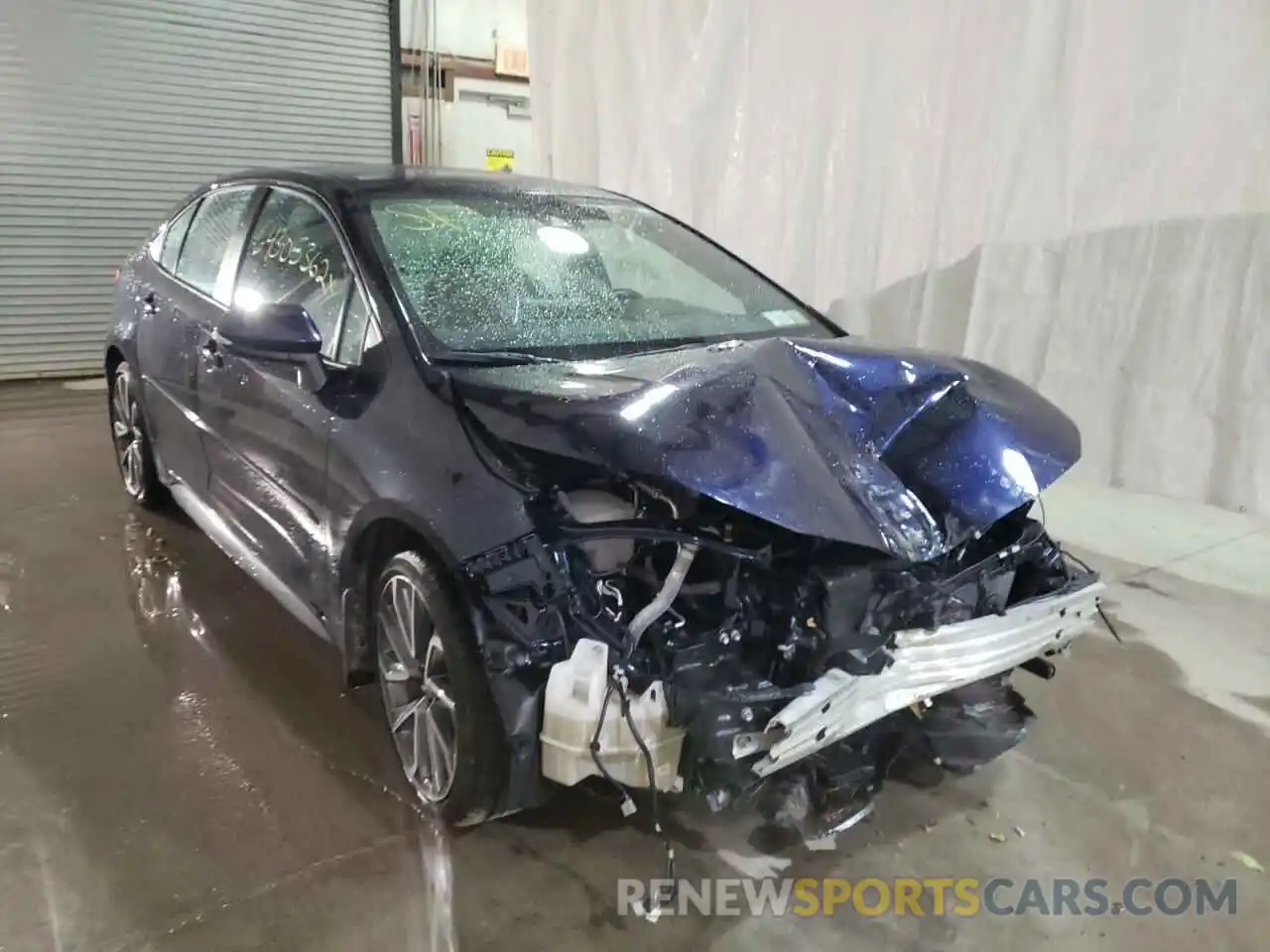 1 Photograph of a damaged car 5YFS4MCE7MP095695 TOYOTA COROLLA 2021