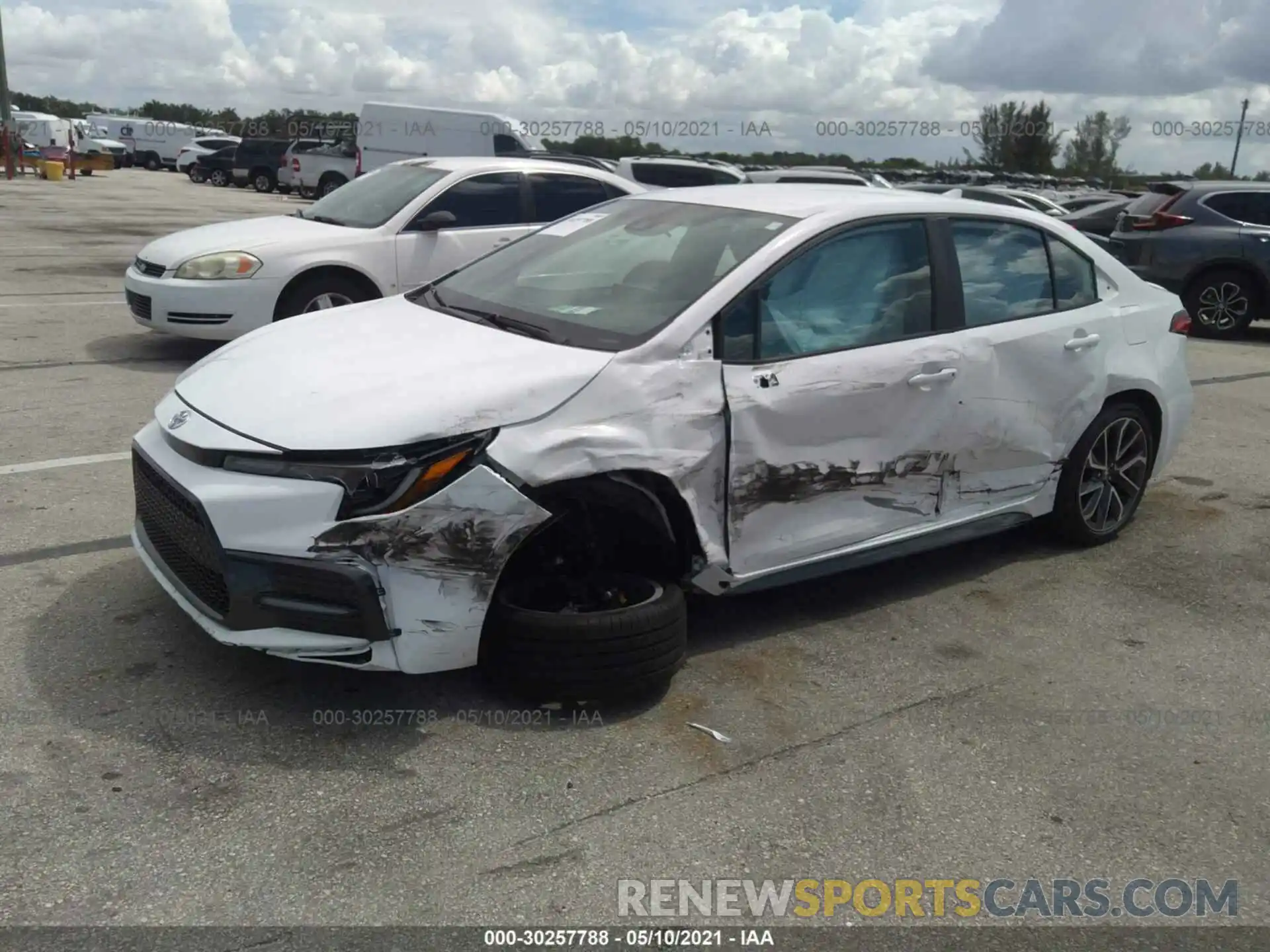 2 Photograph of a damaged car 5YFS4MCE8MP059532 TOYOTA COROLLA 2021