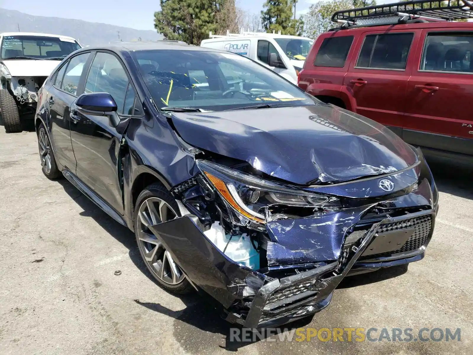 1 Photograph of a damaged car 5YFS4MCE8MP061362 TOYOTA COROLLA 2021