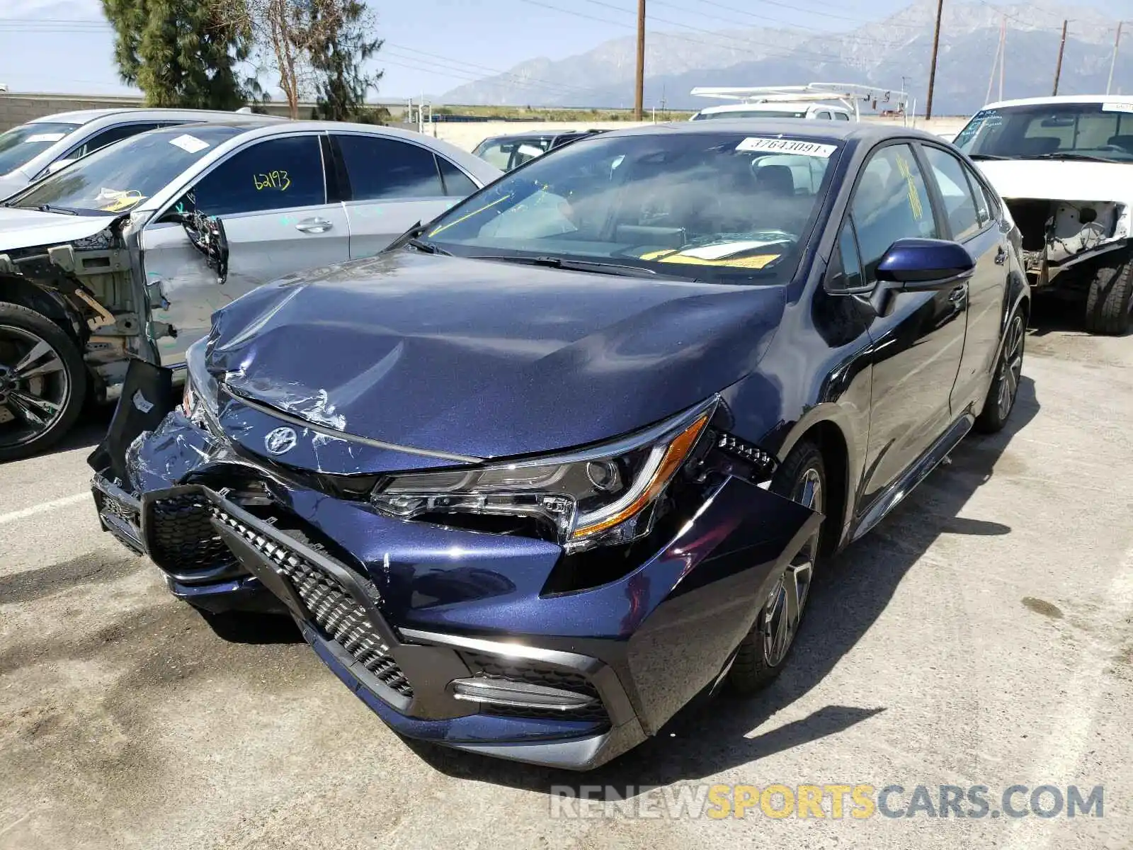 2 Photograph of a damaged car 5YFS4MCE8MP061362 TOYOTA COROLLA 2021