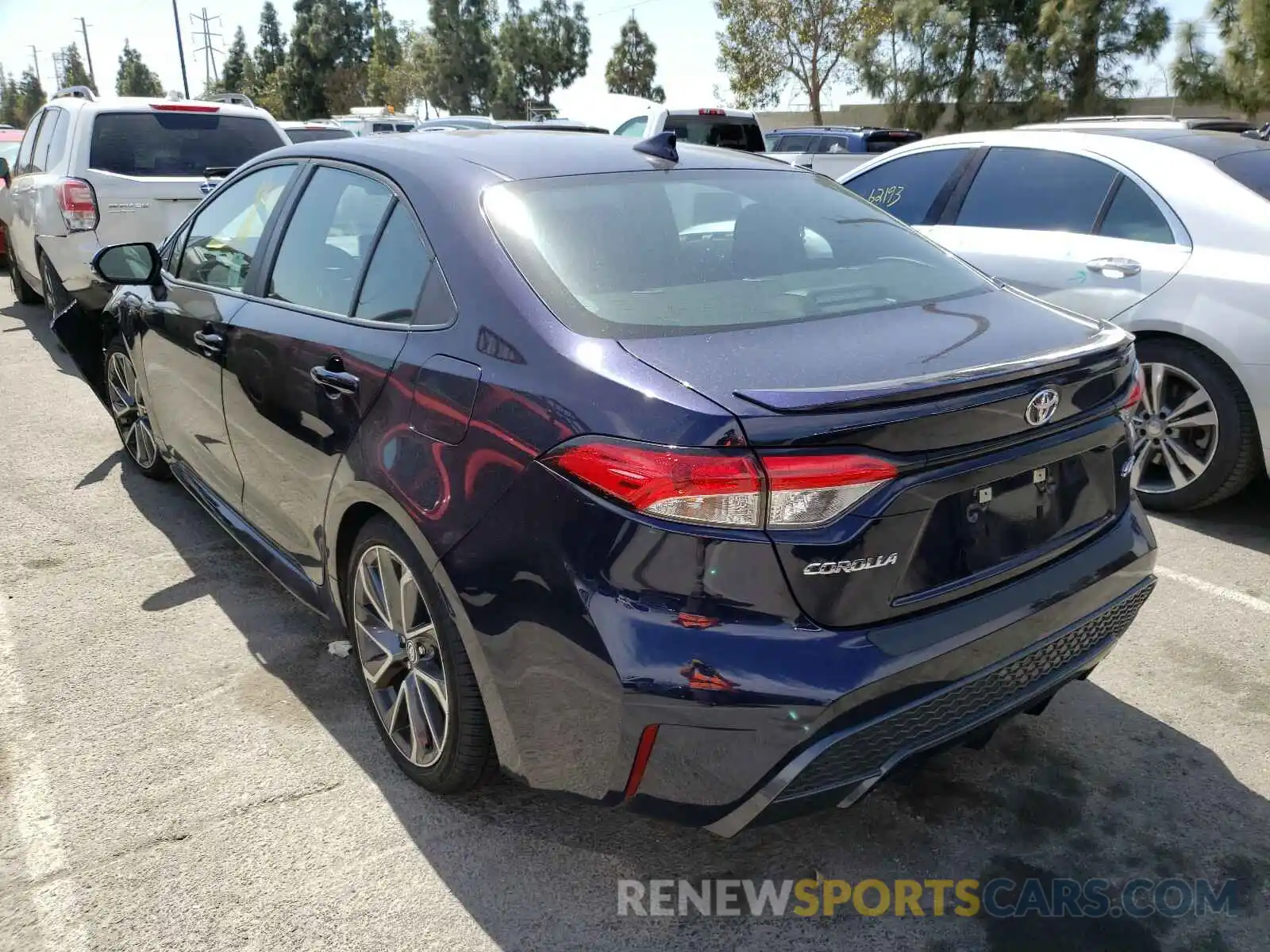 3 Photograph of a damaged car 5YFS4MCE8MP061362 TOYOTA COROLLA 2021