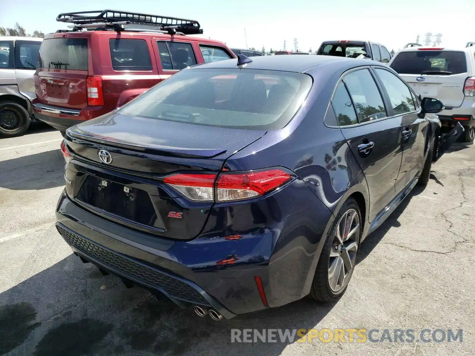 4 Photograph of a damaged car 5YFS4MCE8MP061362 TOYOTA COROLLA 2021