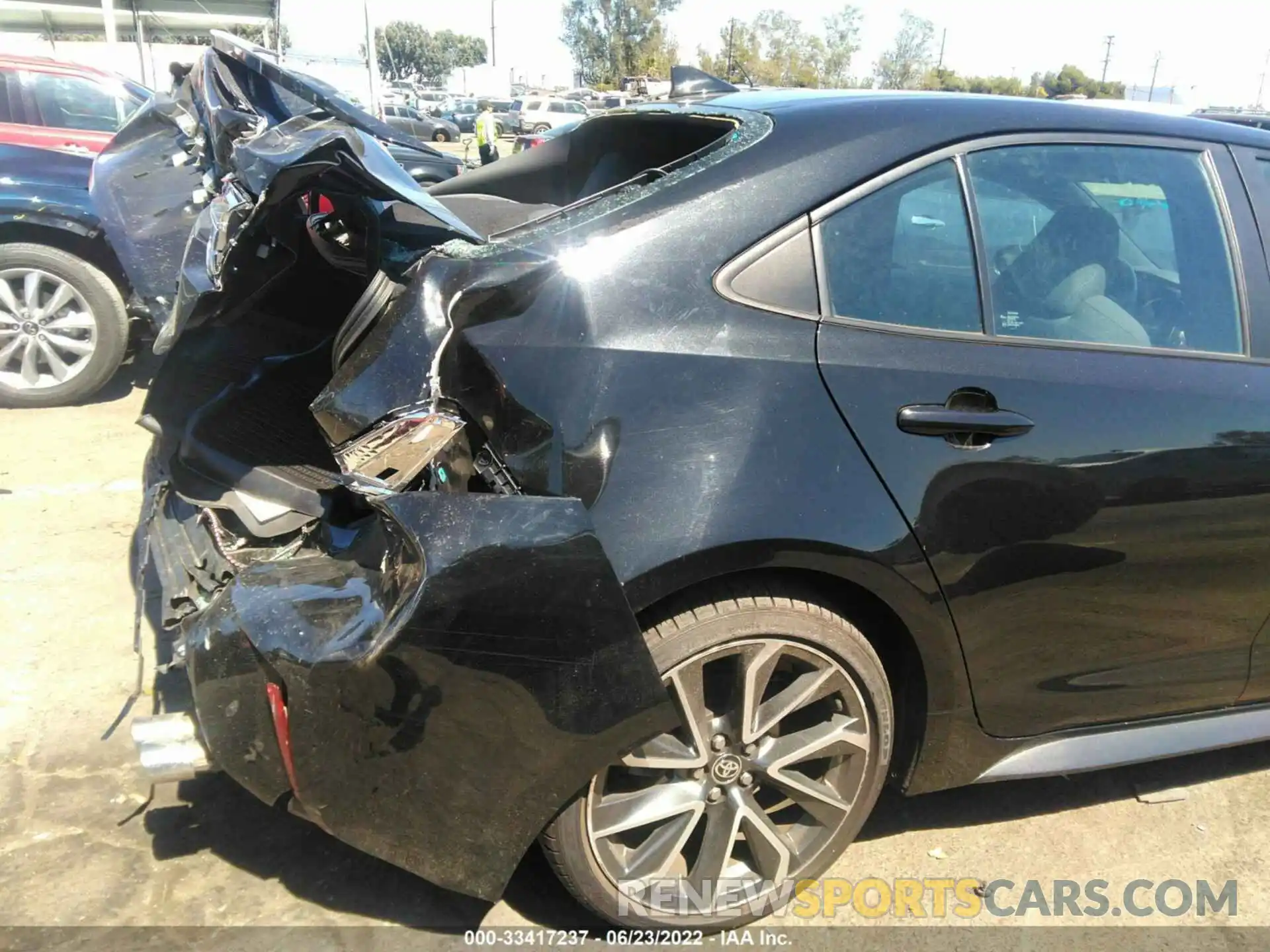 6 Photograph of a damaged car 5YFS4MCE8MP064813 TOYOTA COROLLA 2021