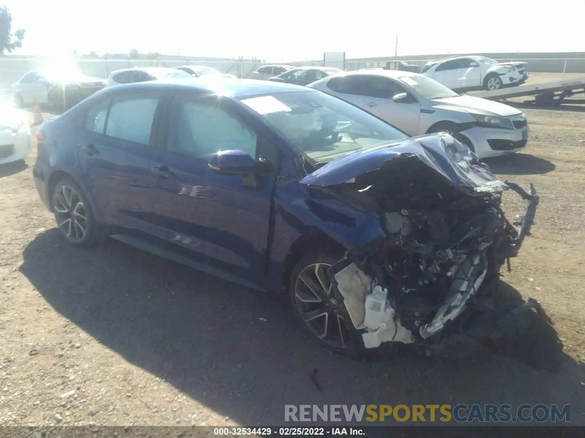 1 Photograph of a damaged car 5YFS4MCE8MP064939 TOYOTA COROLLA 2021