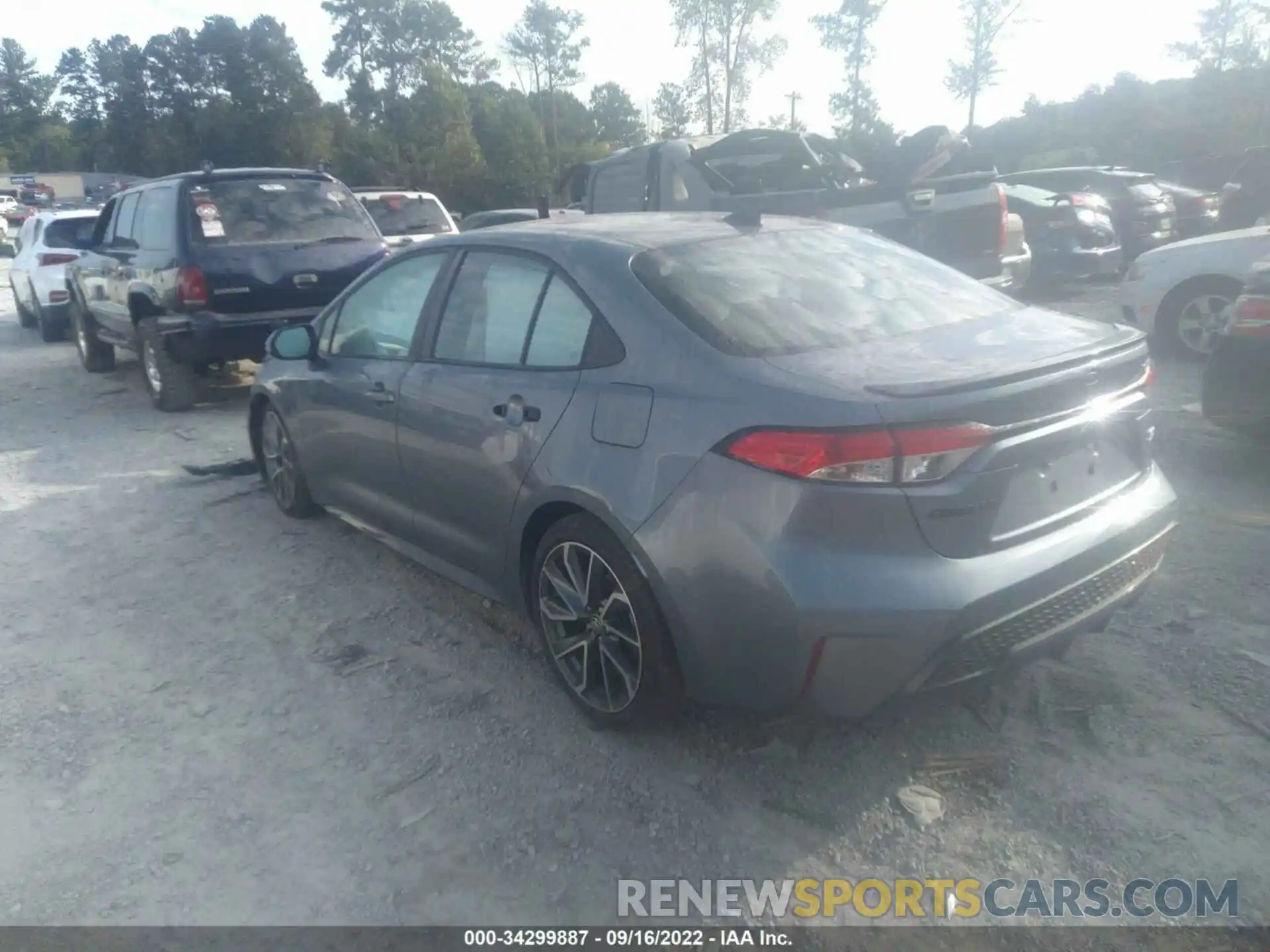 3 Photograph of a damaged car 5YFS4MCE8MP072961 TOYOTA COROLLA 2021