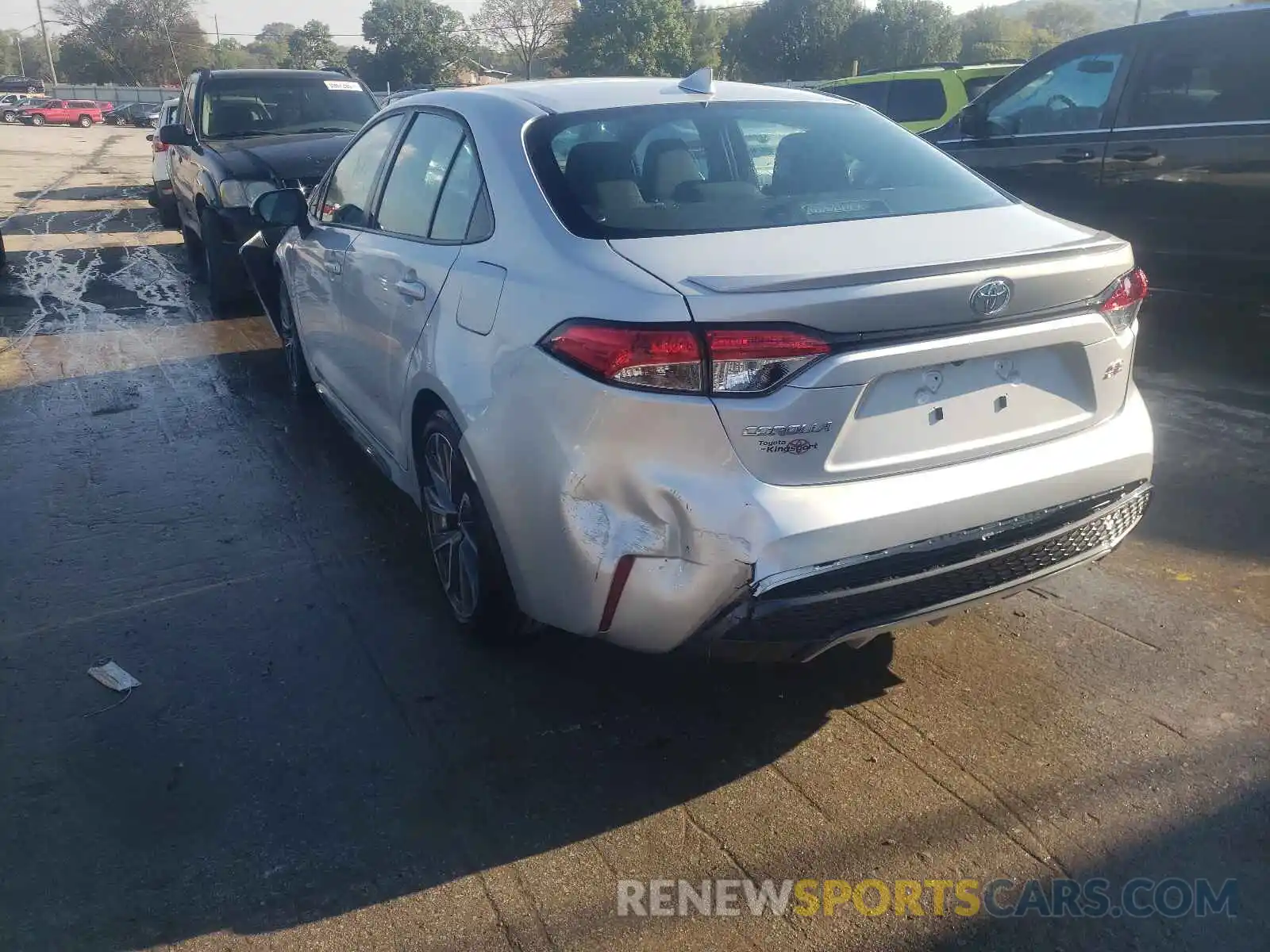 3 Photograph of a damaged car 5YFS4MCE8MP073060 TOYOTA COROLLA 2021